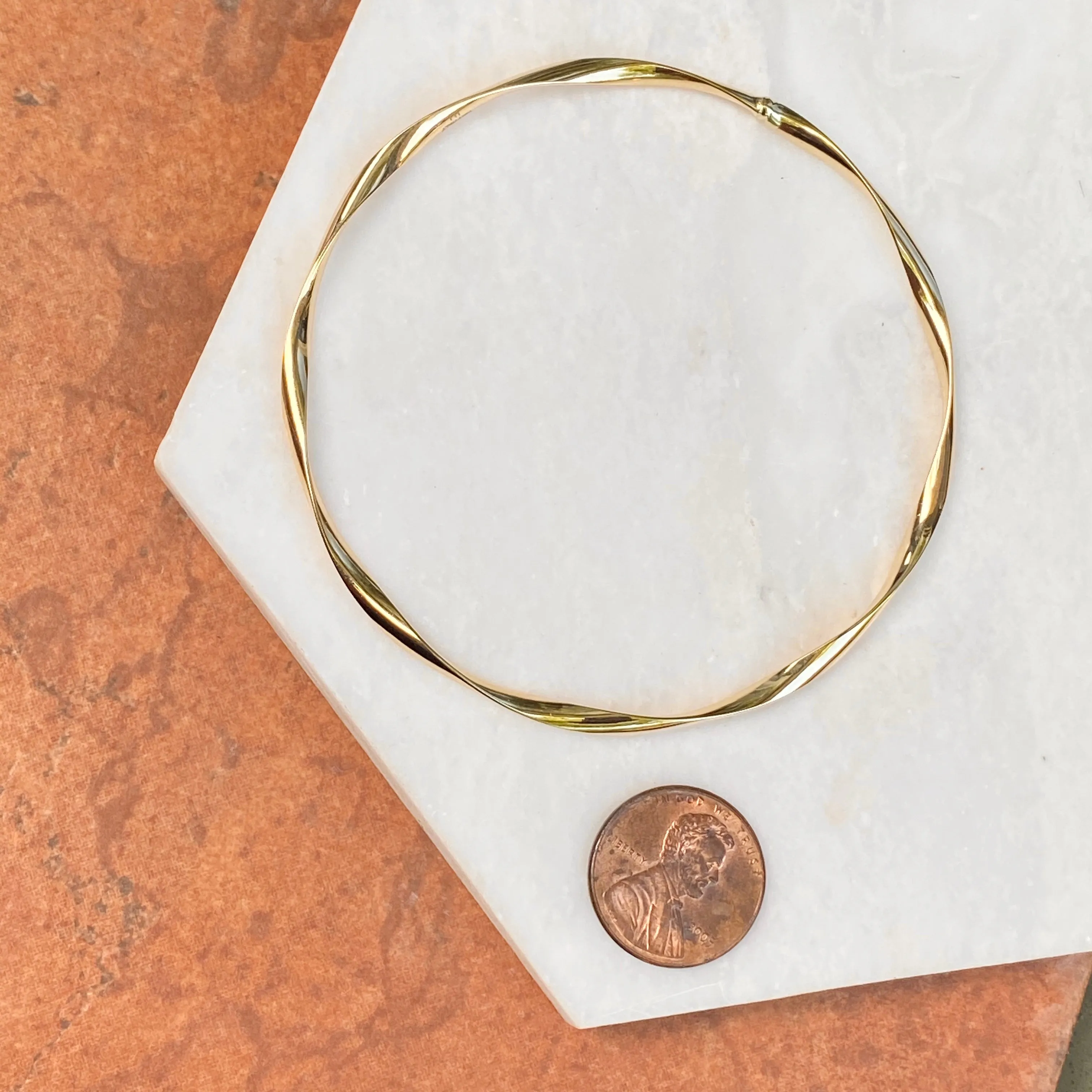 14KT Yellow Gold Twisted Round Slip On Bangle Bracelet