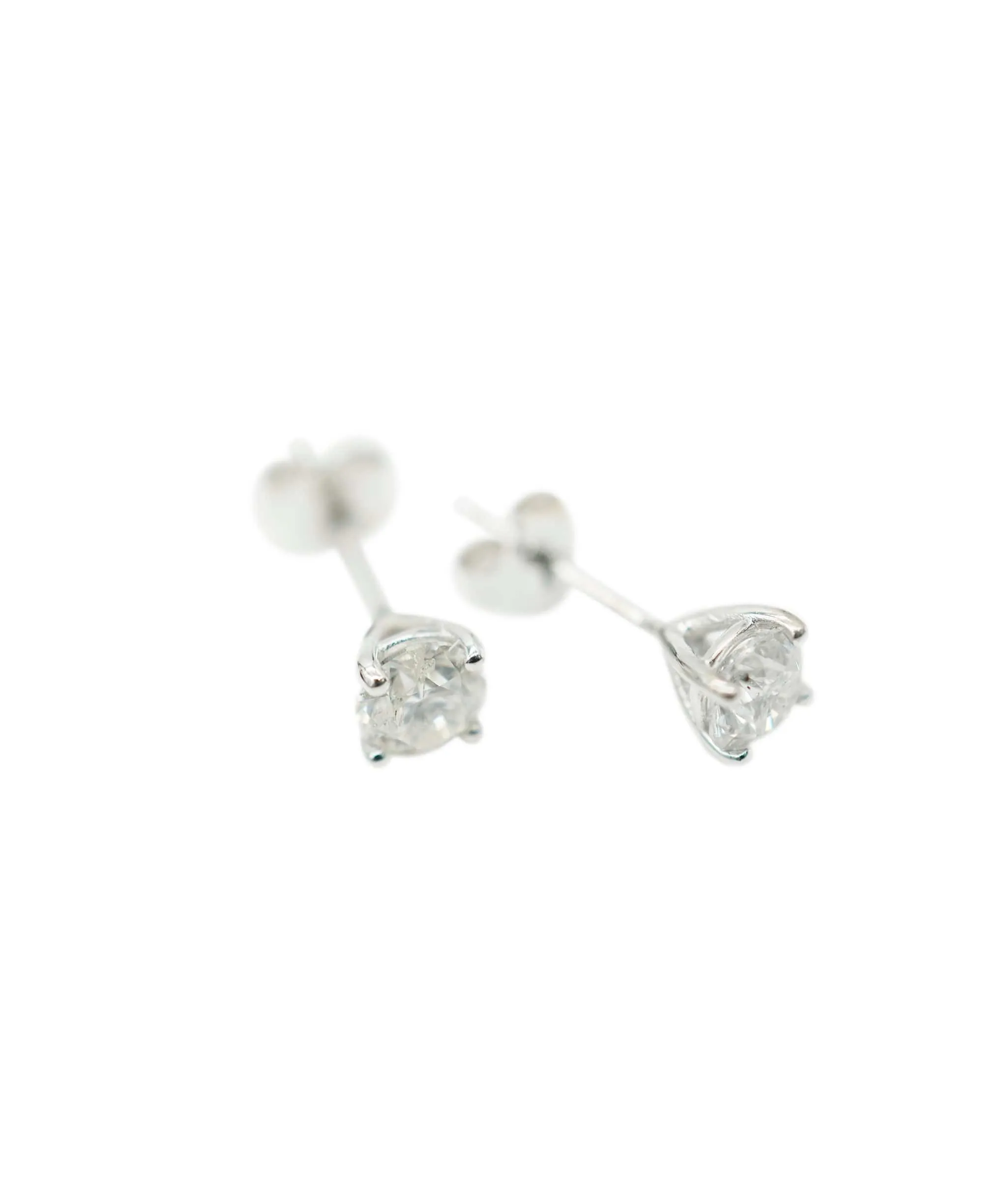 1CT J ROUND SHAPE DIAMOND ANL-S39-4  Stud pair
