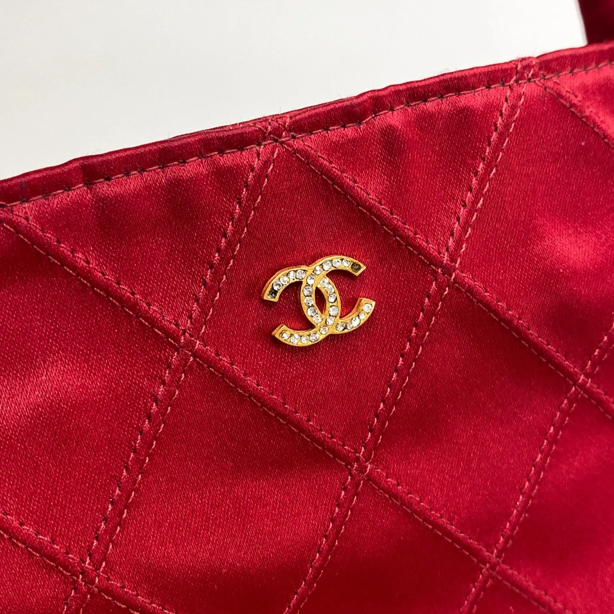 Bicolore Satin Hand Bag Coco Mark Red Gold Metal Fittings