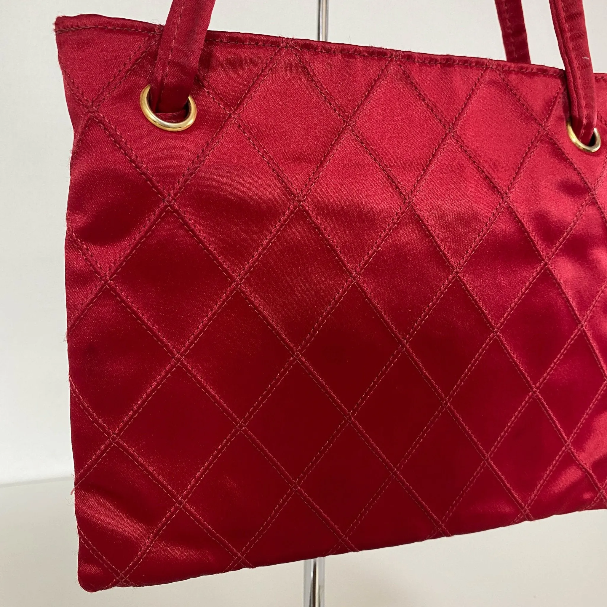 Bicolore Satin Hand Bag Coco Mark Red Gold Metal Fittings