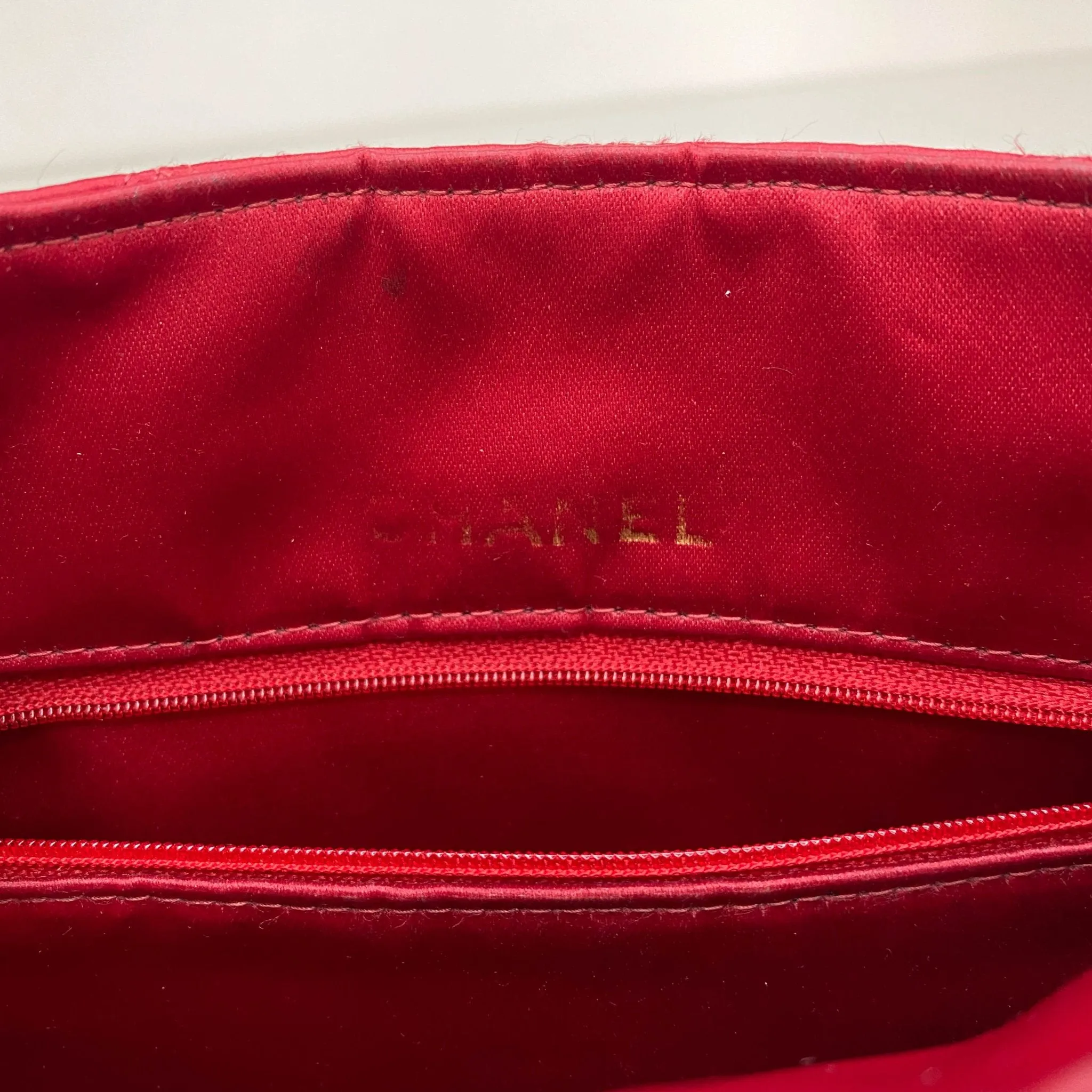 Bicolore Satin Hand Bag Coco Mark Red Gold Metal Fittings