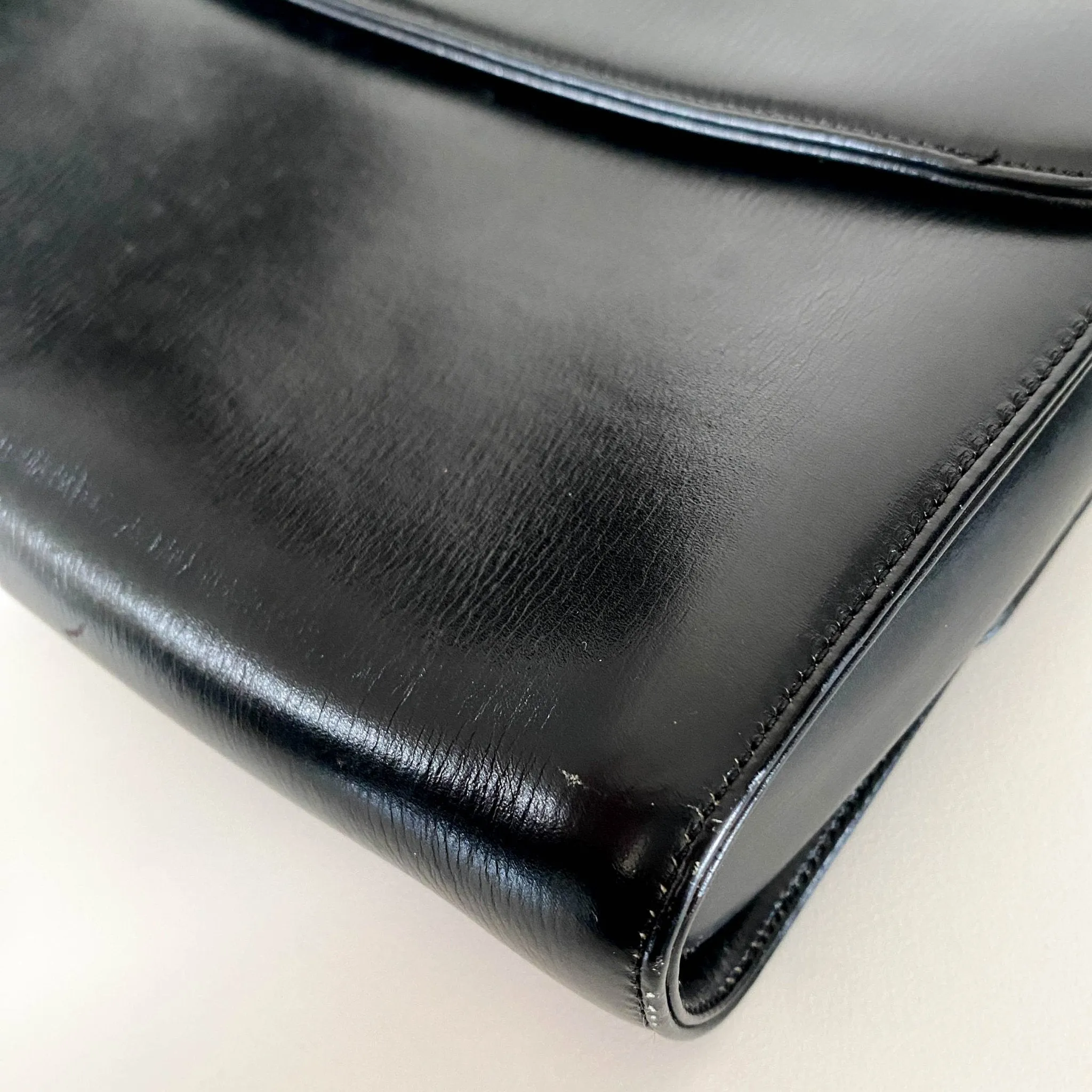 Black Leather Vintage Hand Bag