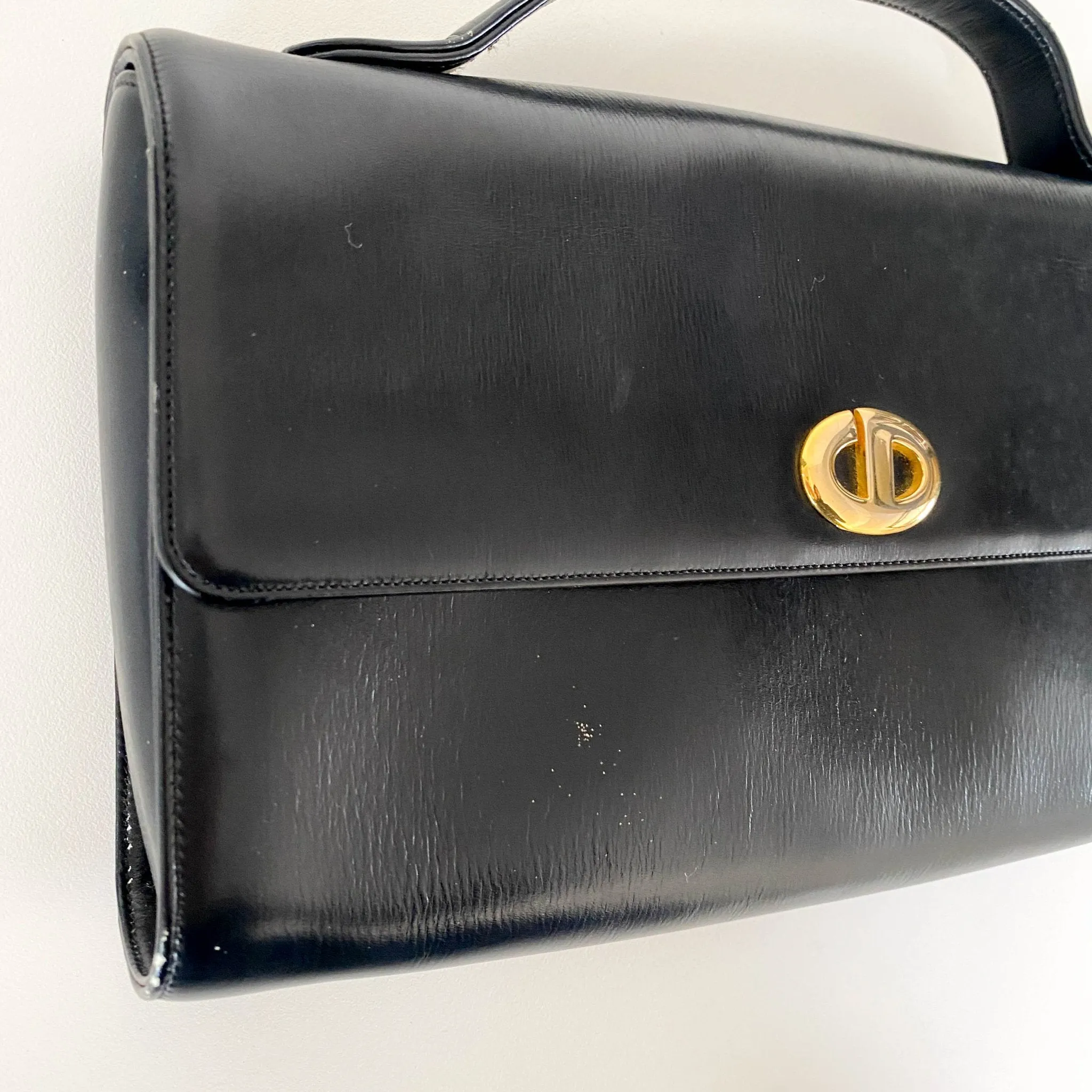 Black Leather Vintage Hand Bag
