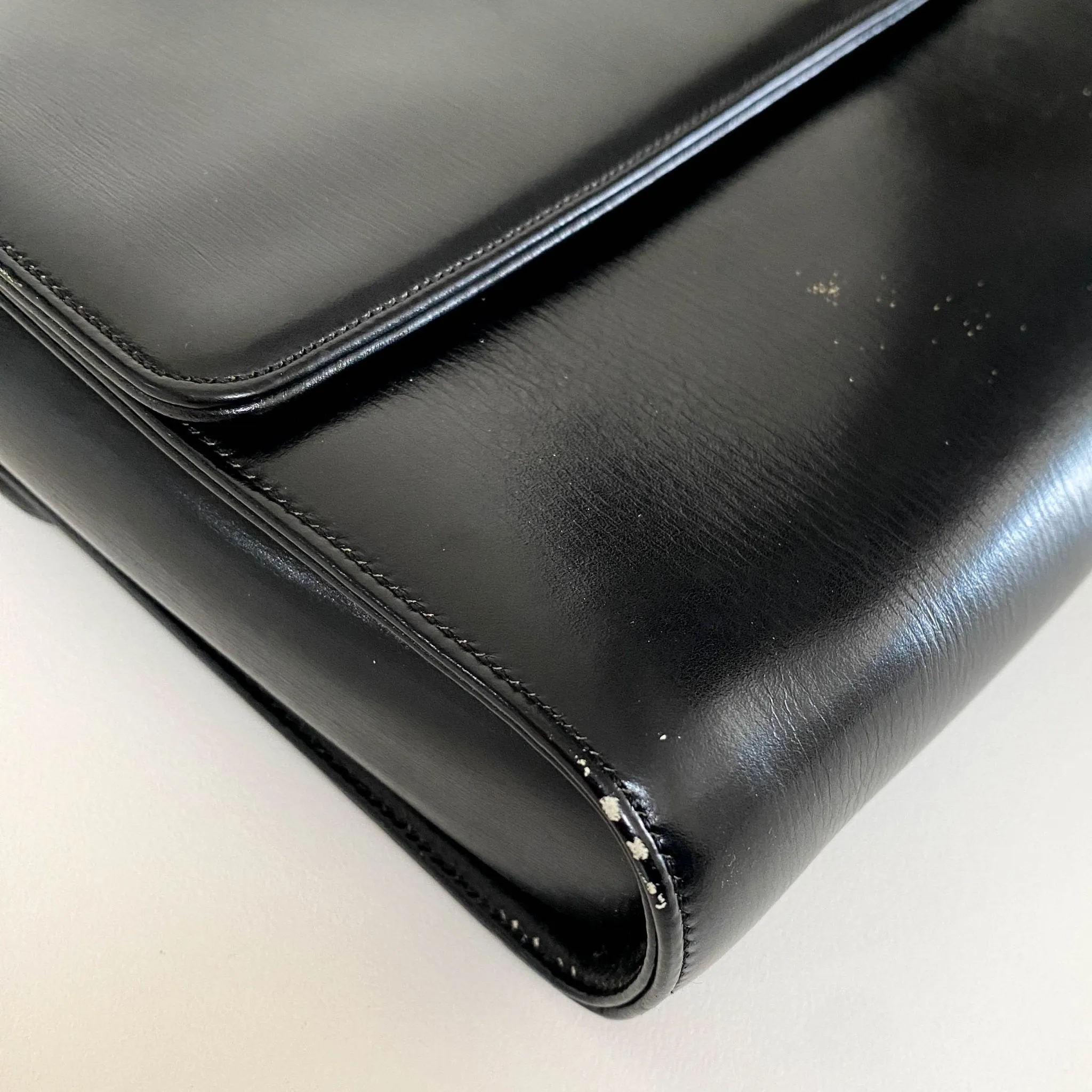Black Leather Vintage Hand Bag