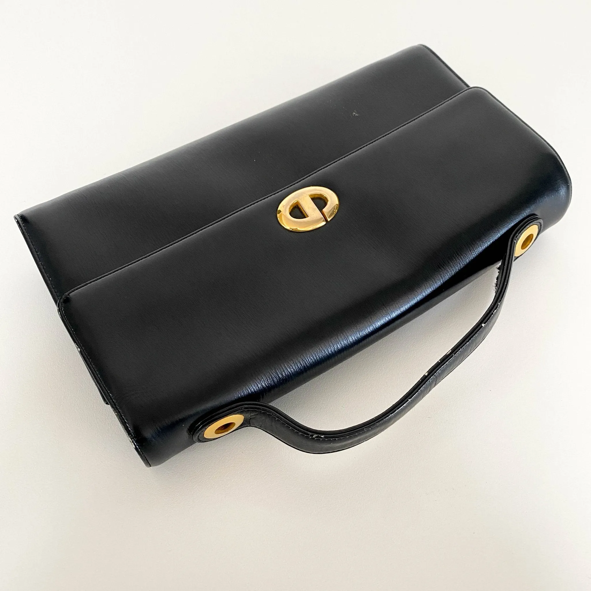 Black Leather Vintage Hand Bag