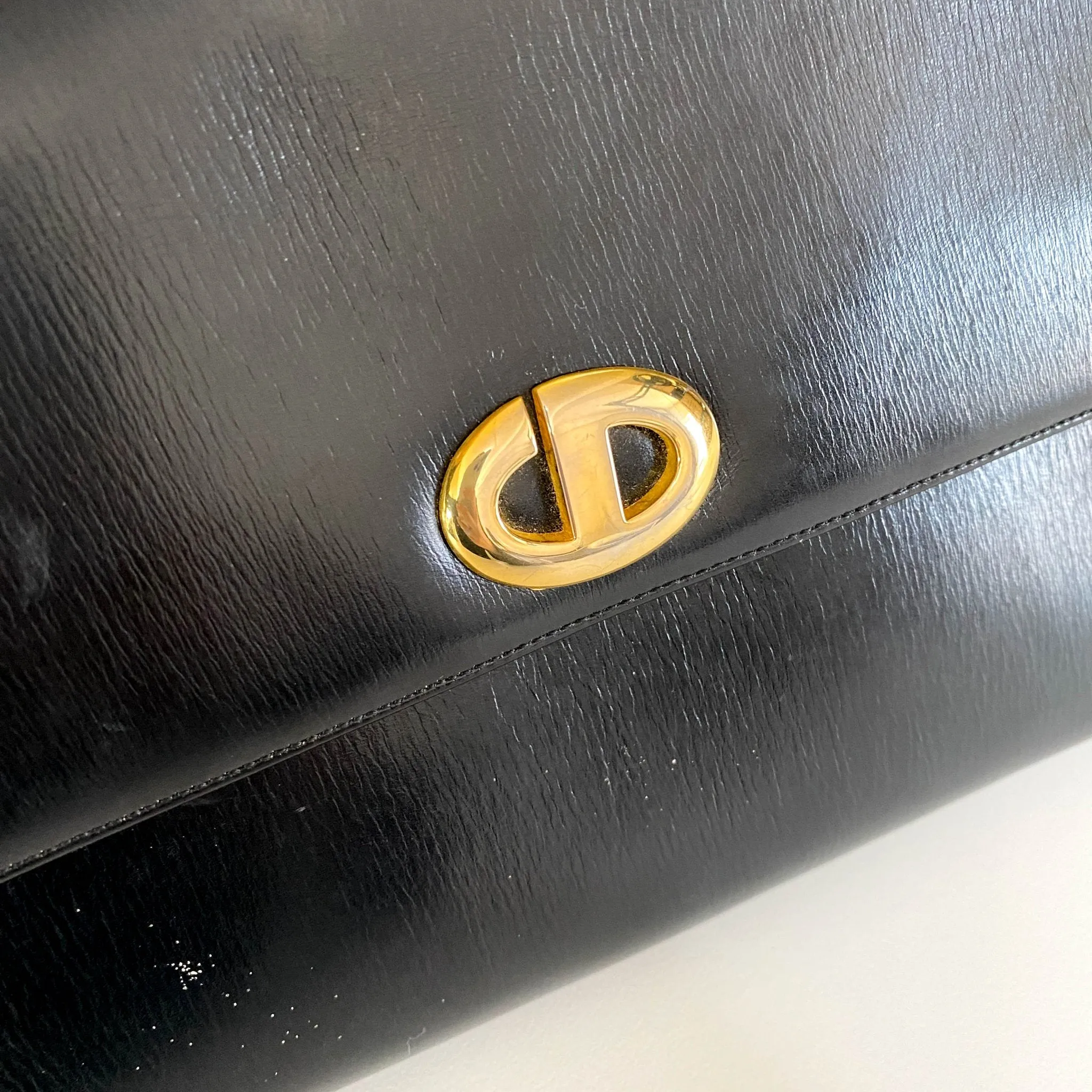 Black Leather Vintage Hand Bag