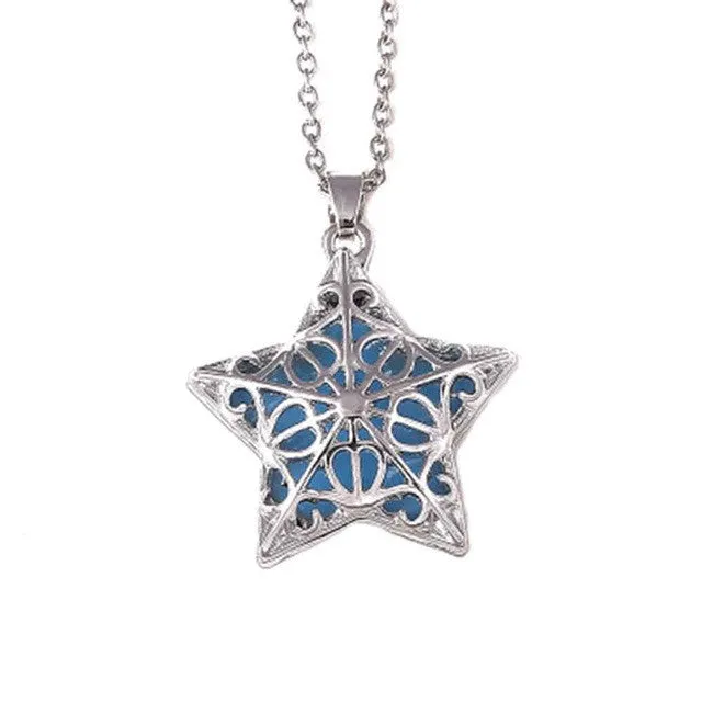 Five-Pointed Star Pendant Necklace for Women