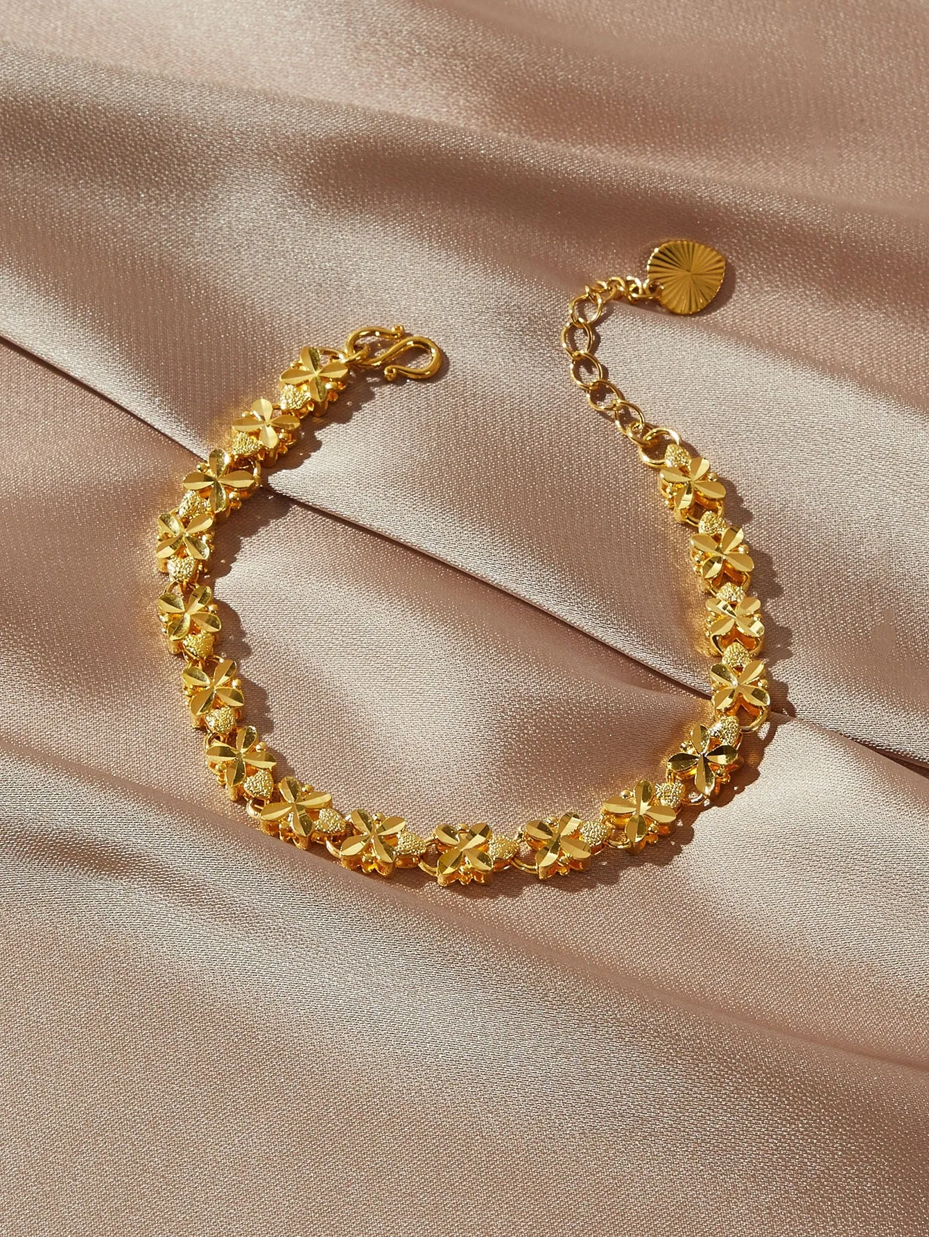 Flower Link Bracelet