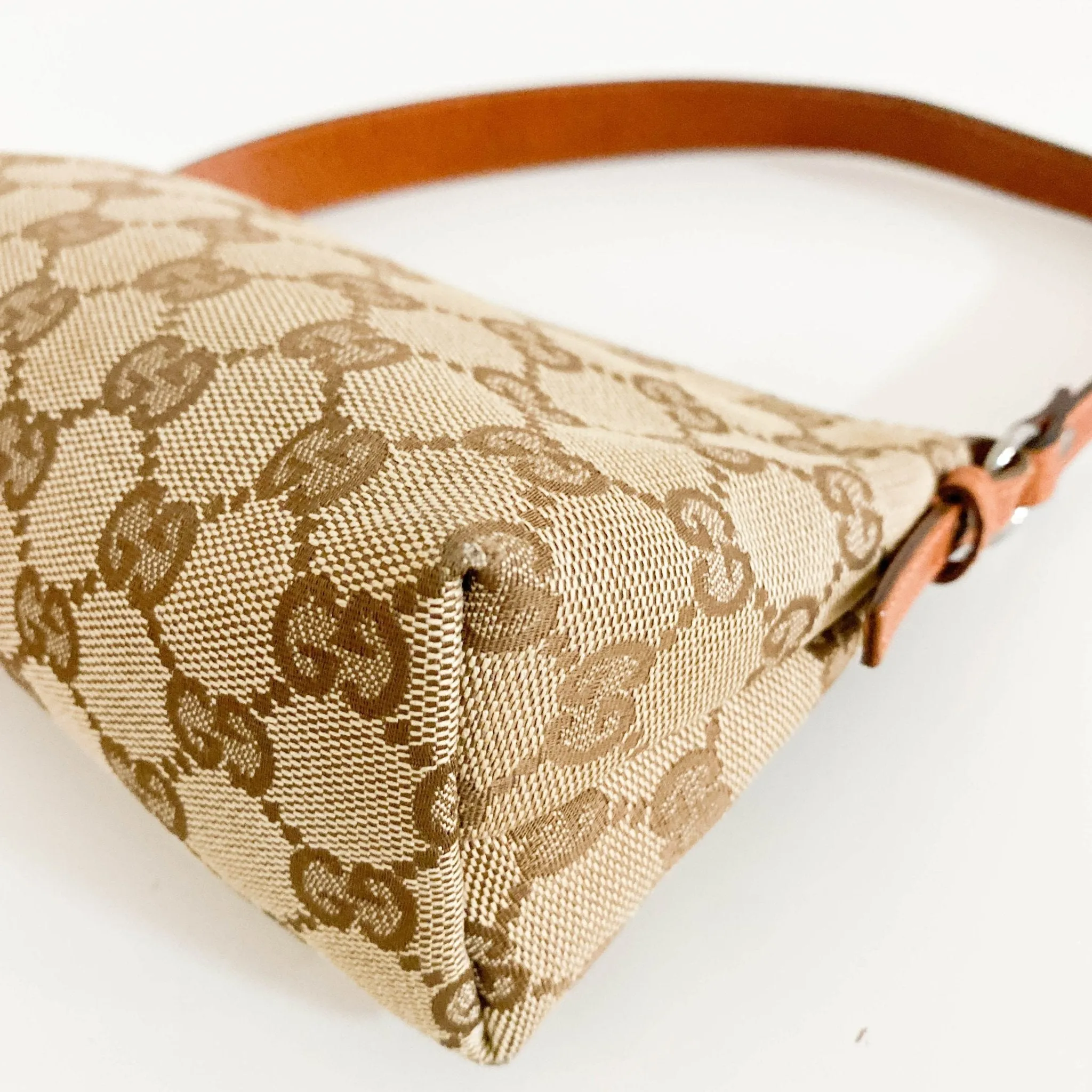 GG Canvas Mini Pochette Bag