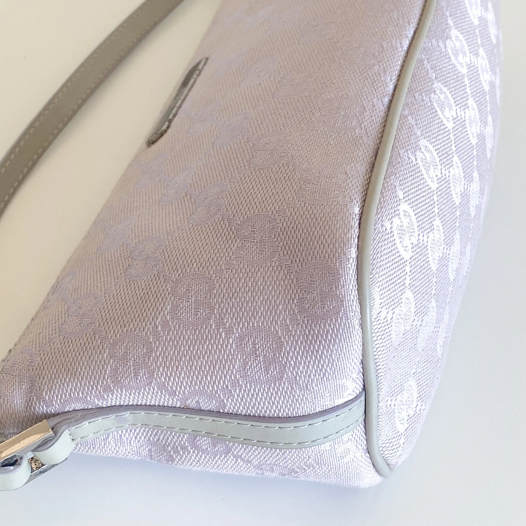 GG Canvas Mini Pochette Pouch Bag Lilac Purple