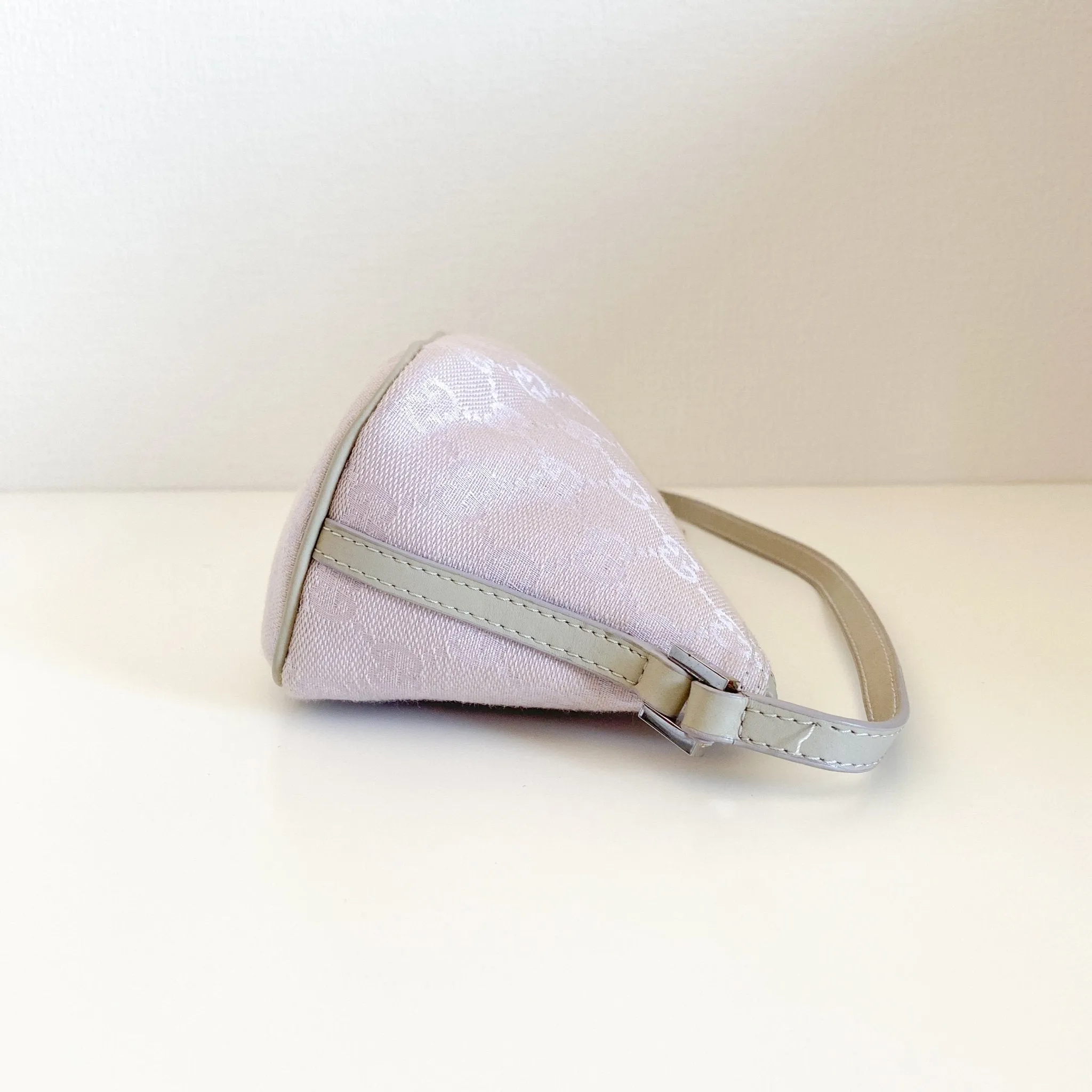 GG Canvas Mini Pochette Pouch Bag Lilac Purple