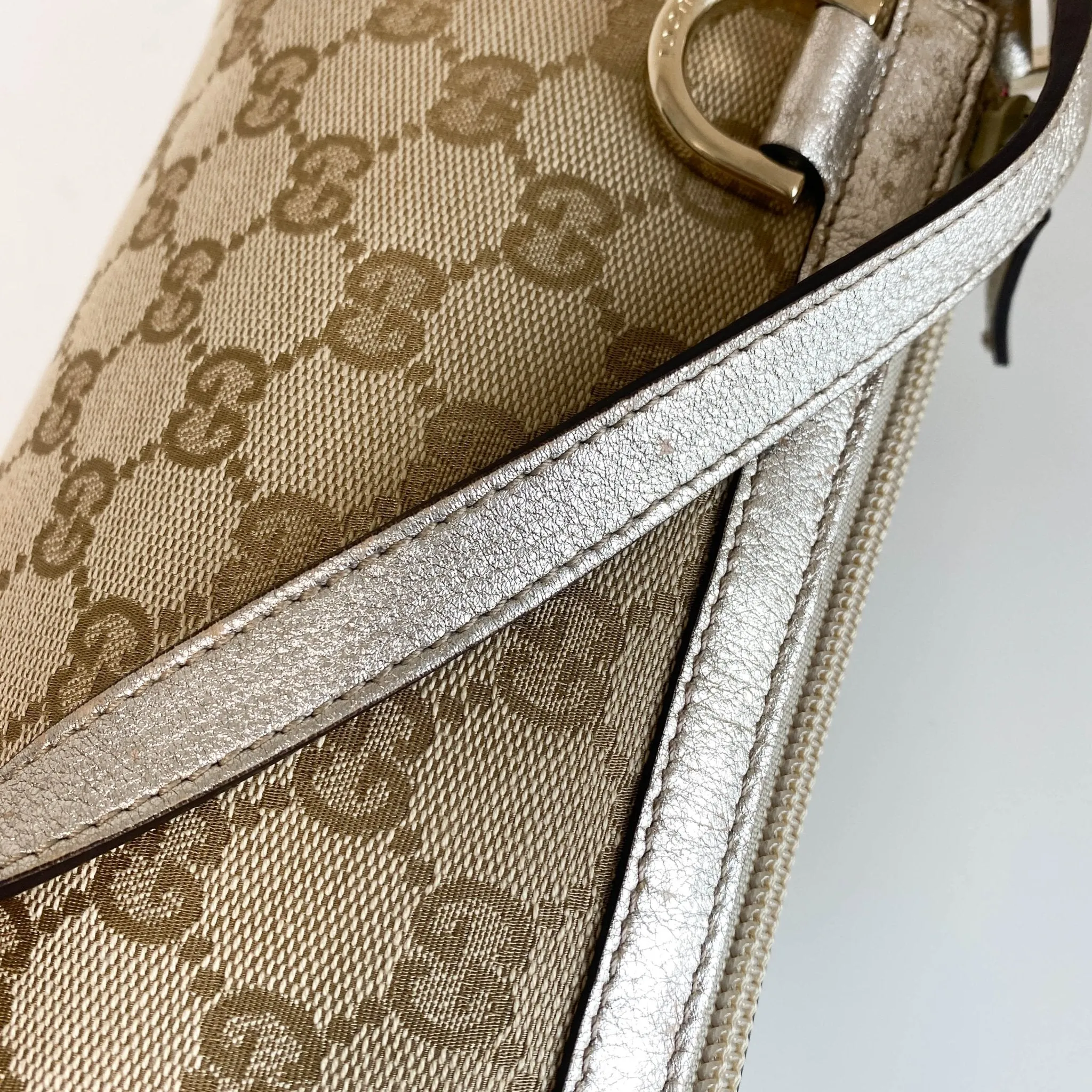 GG Canvas Pochette Bag Beige Gold