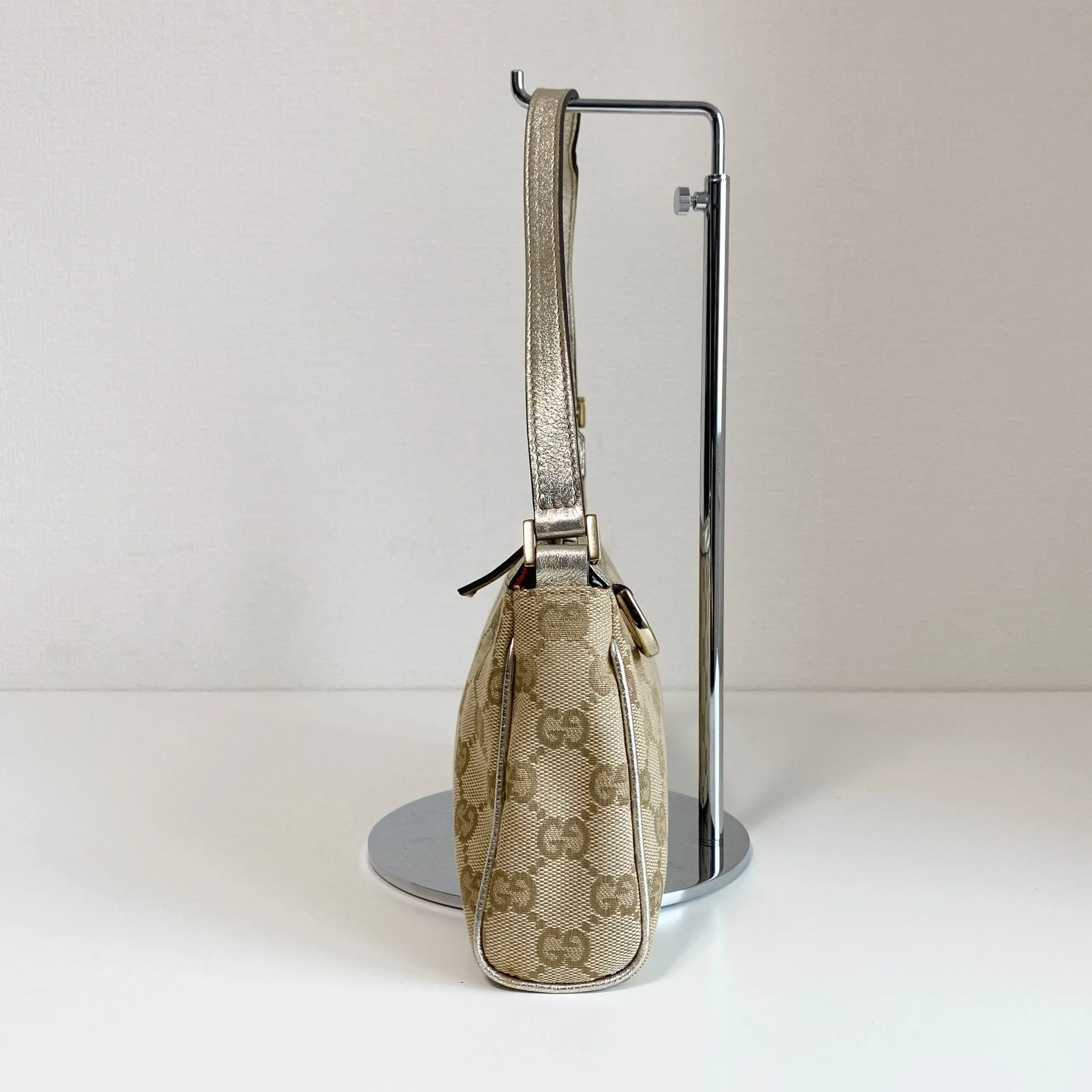 GG Canvas Pochette Bag Beige Gold