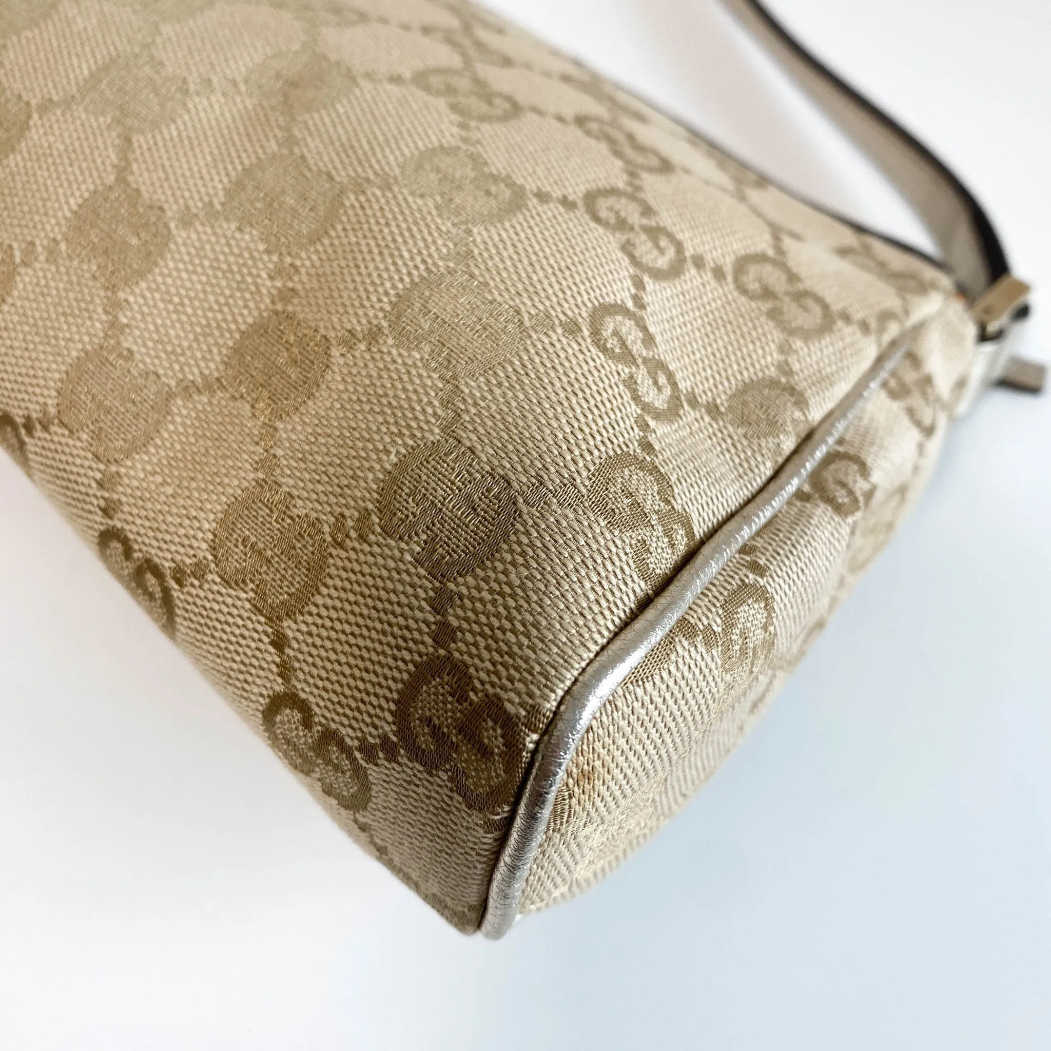 GG Canvas Pochette Bag Beige Gold