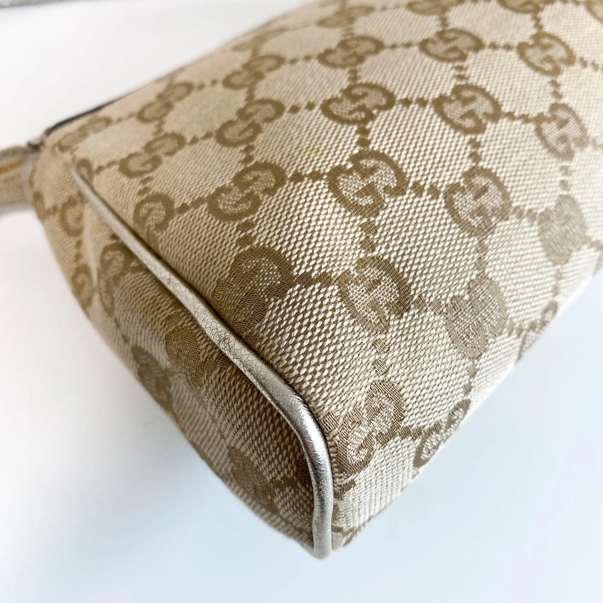 GG Canvas Pochette Bag Beige Gold