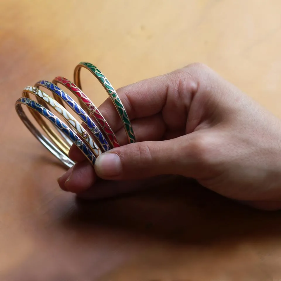 Great Wave - Sapphire gold bangles for women