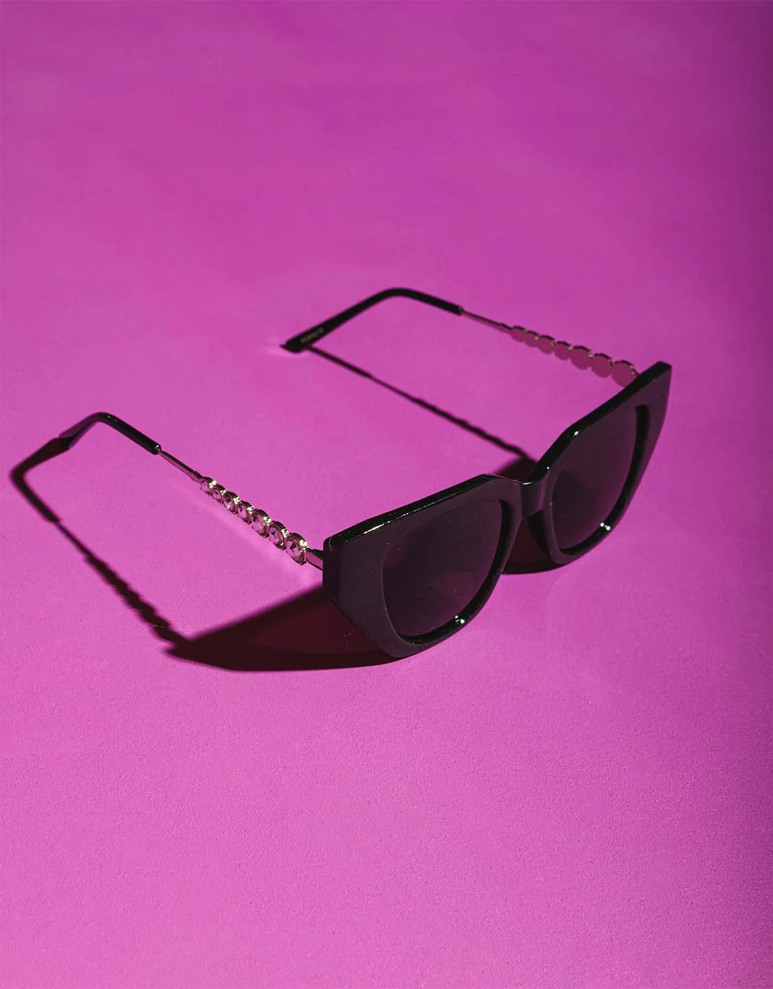 HB define sunglasses