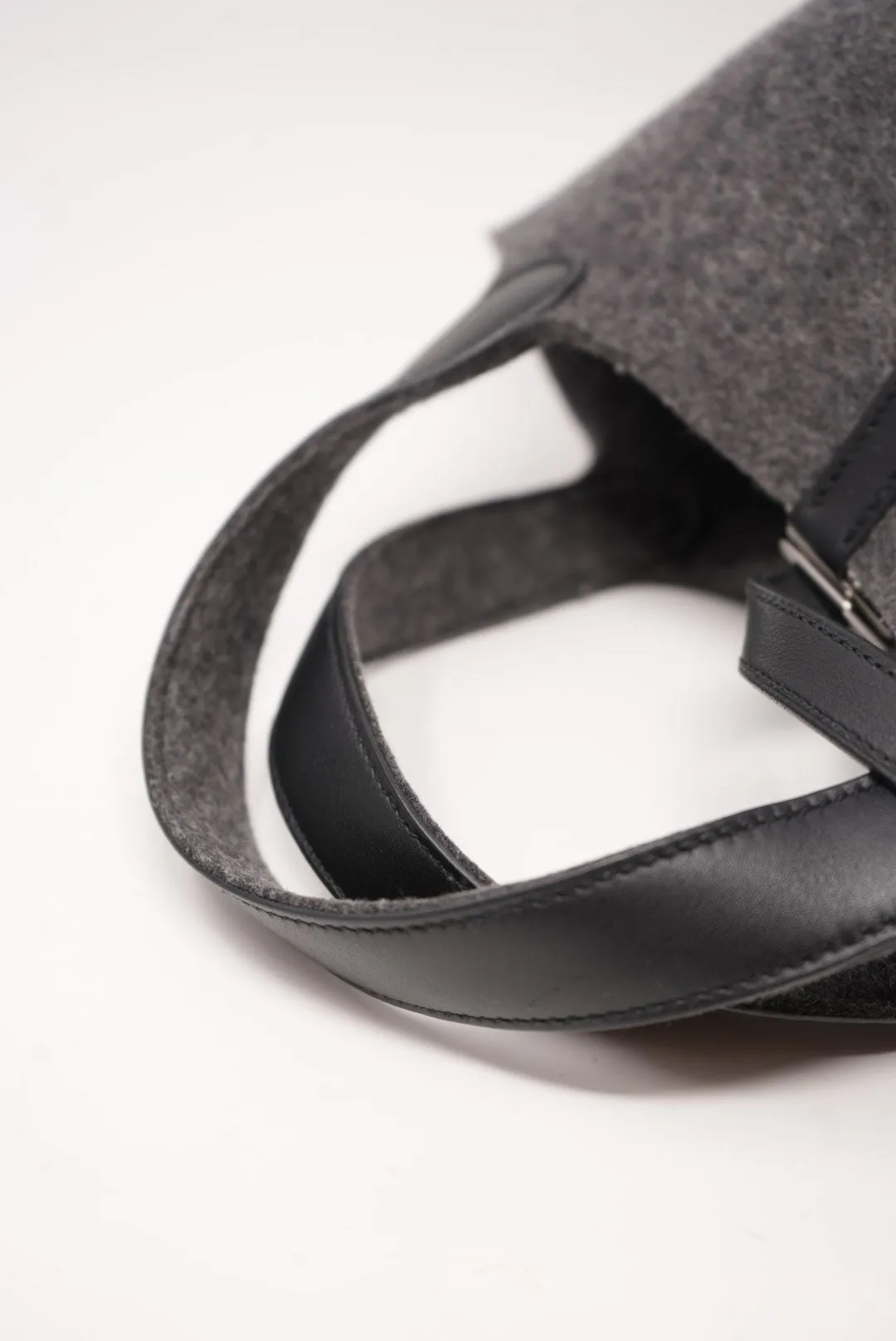 HERMES Feutre Swift Picotin 18 Black