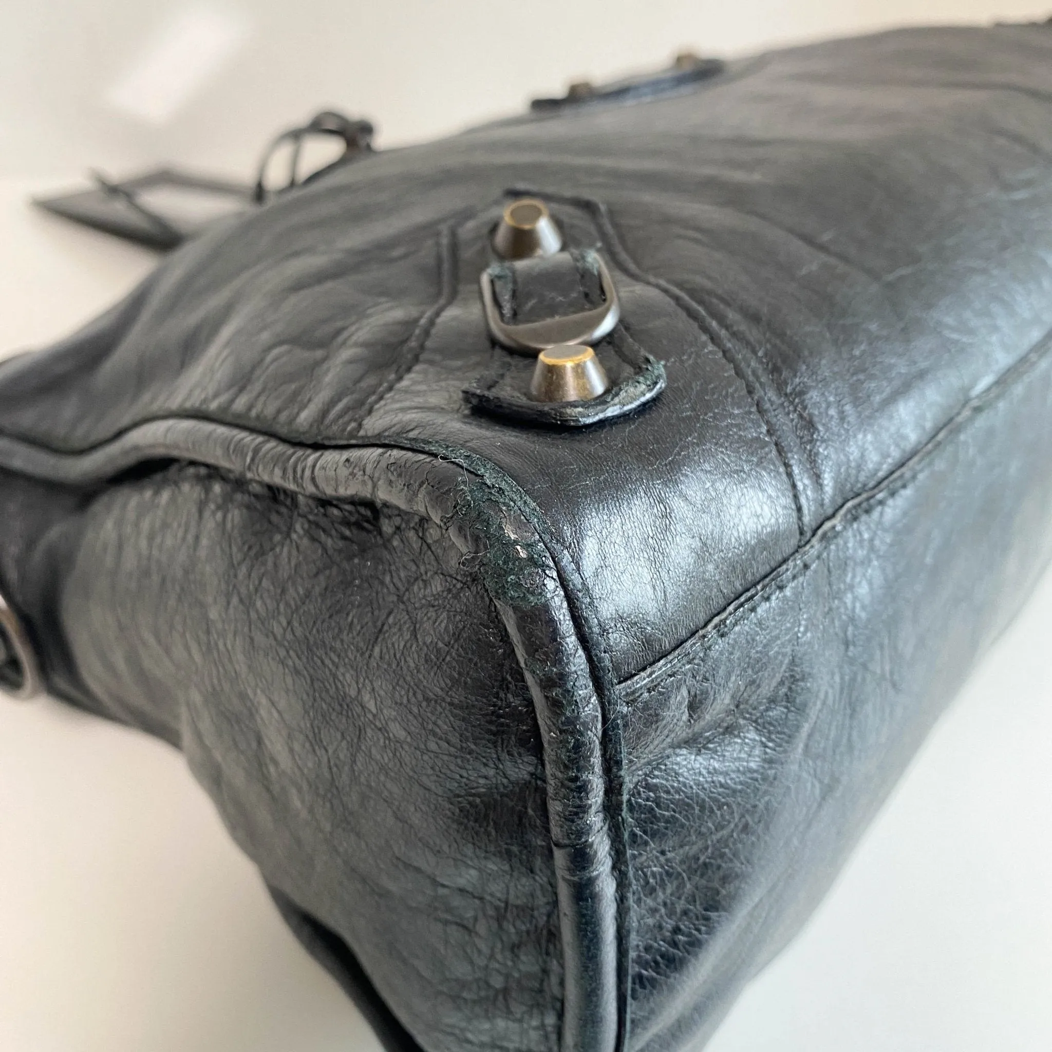 Le City Midium Top Handle Bag