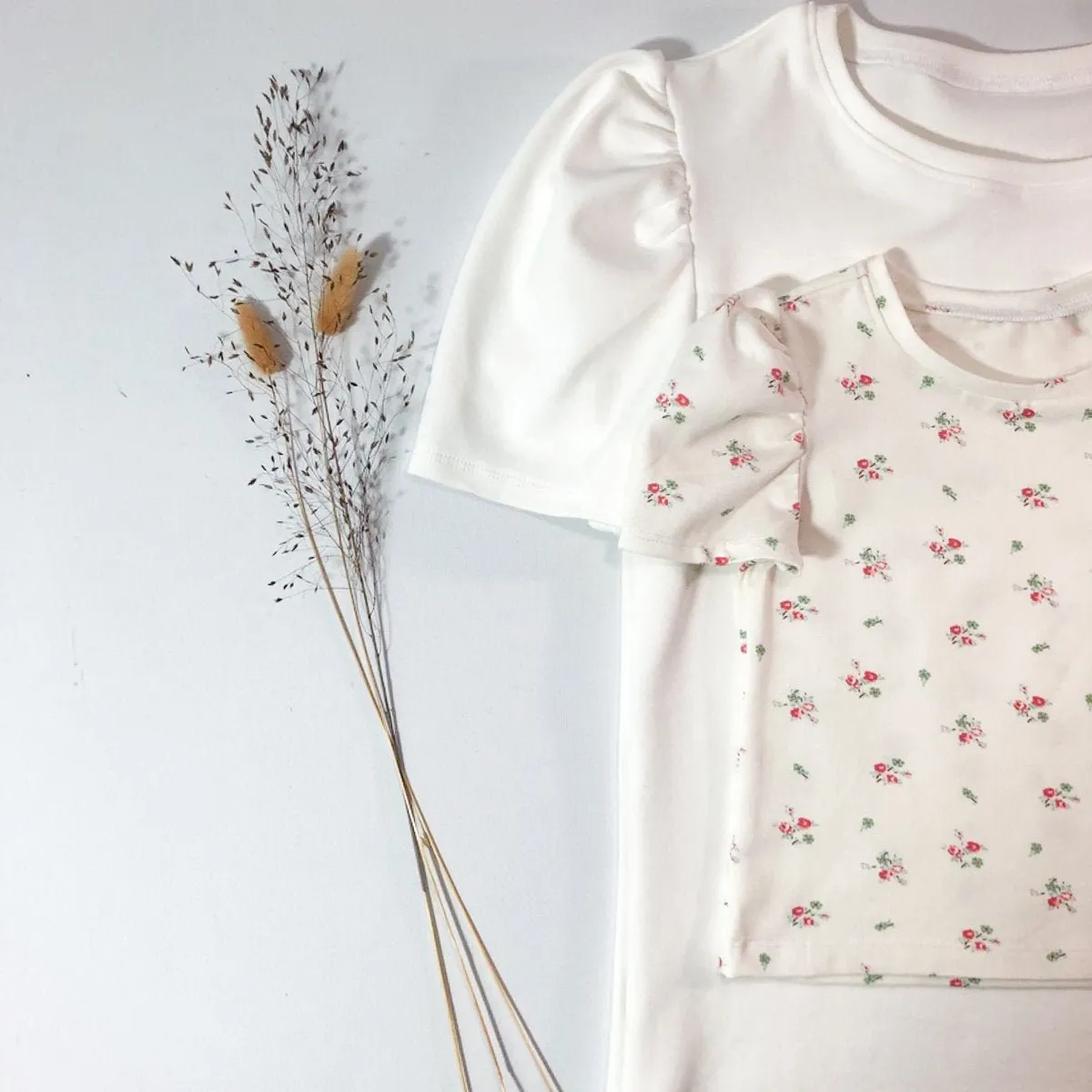 Lobelia Mum Tee-Shirt Sewing Pattern - Ladies 32/52 - Ikatee