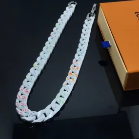 LV Necklaces 048