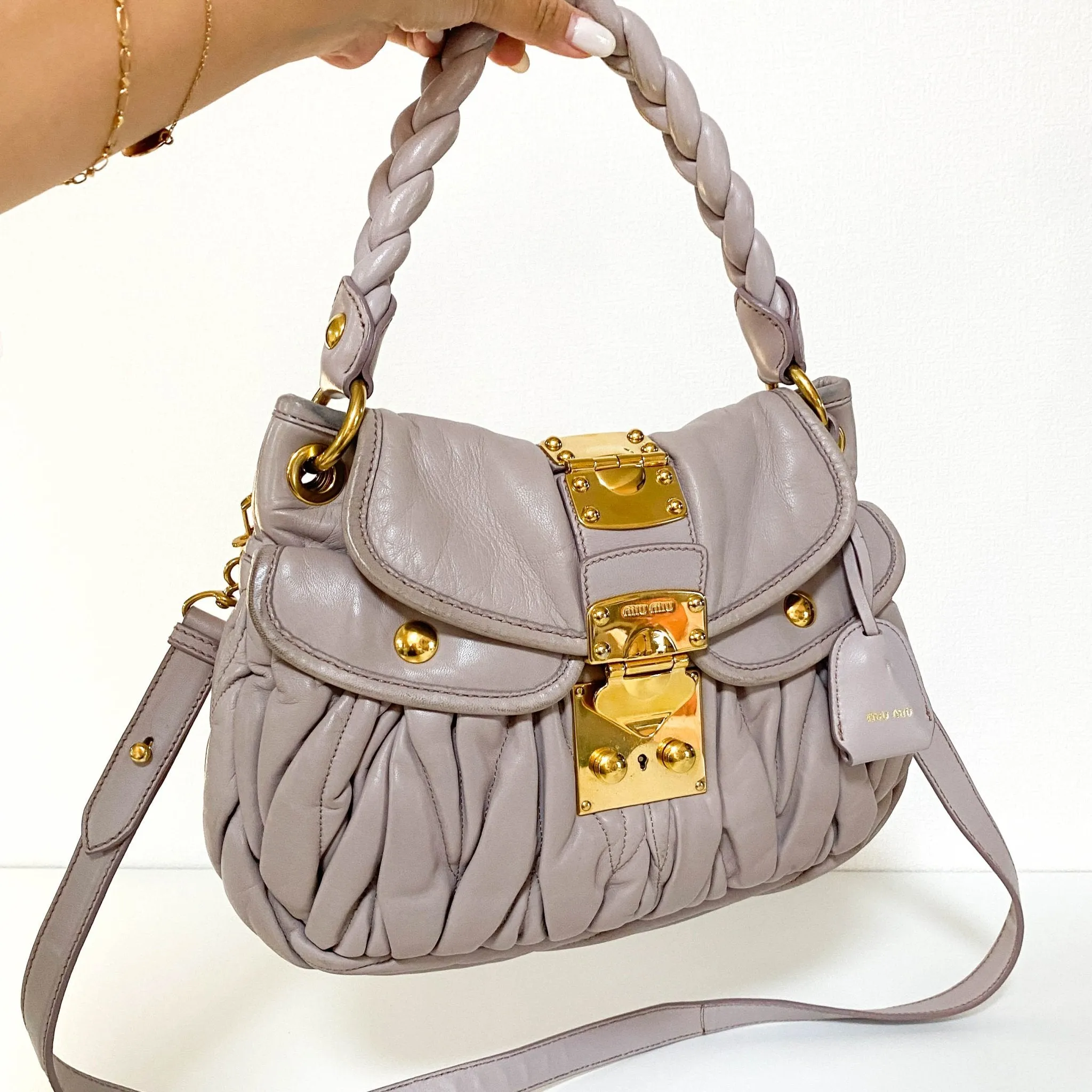 Matelassé Pale Purple Leather Handle Shoulder Bag