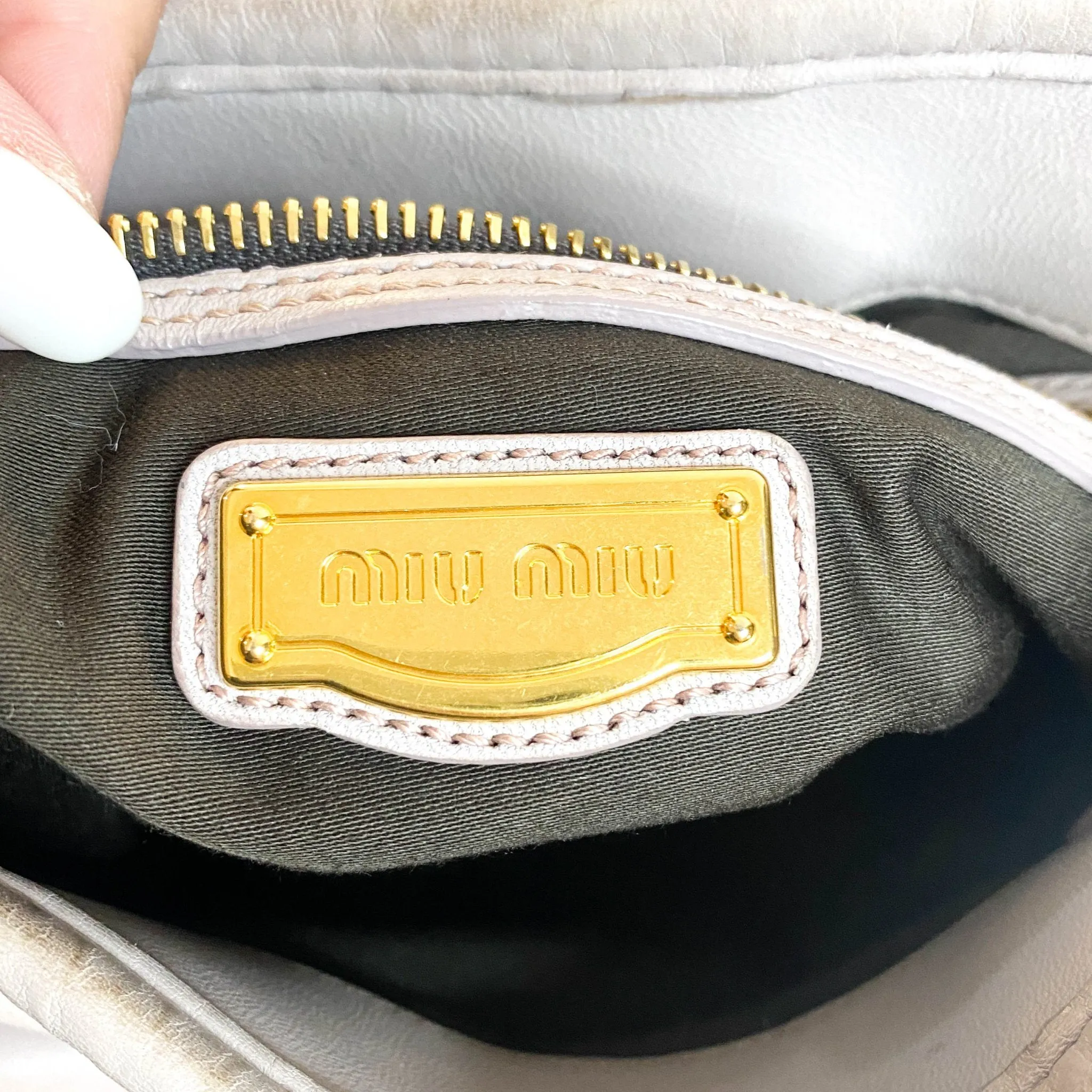 Matelassé Pale Purple Leather Handle Shoulder Bag