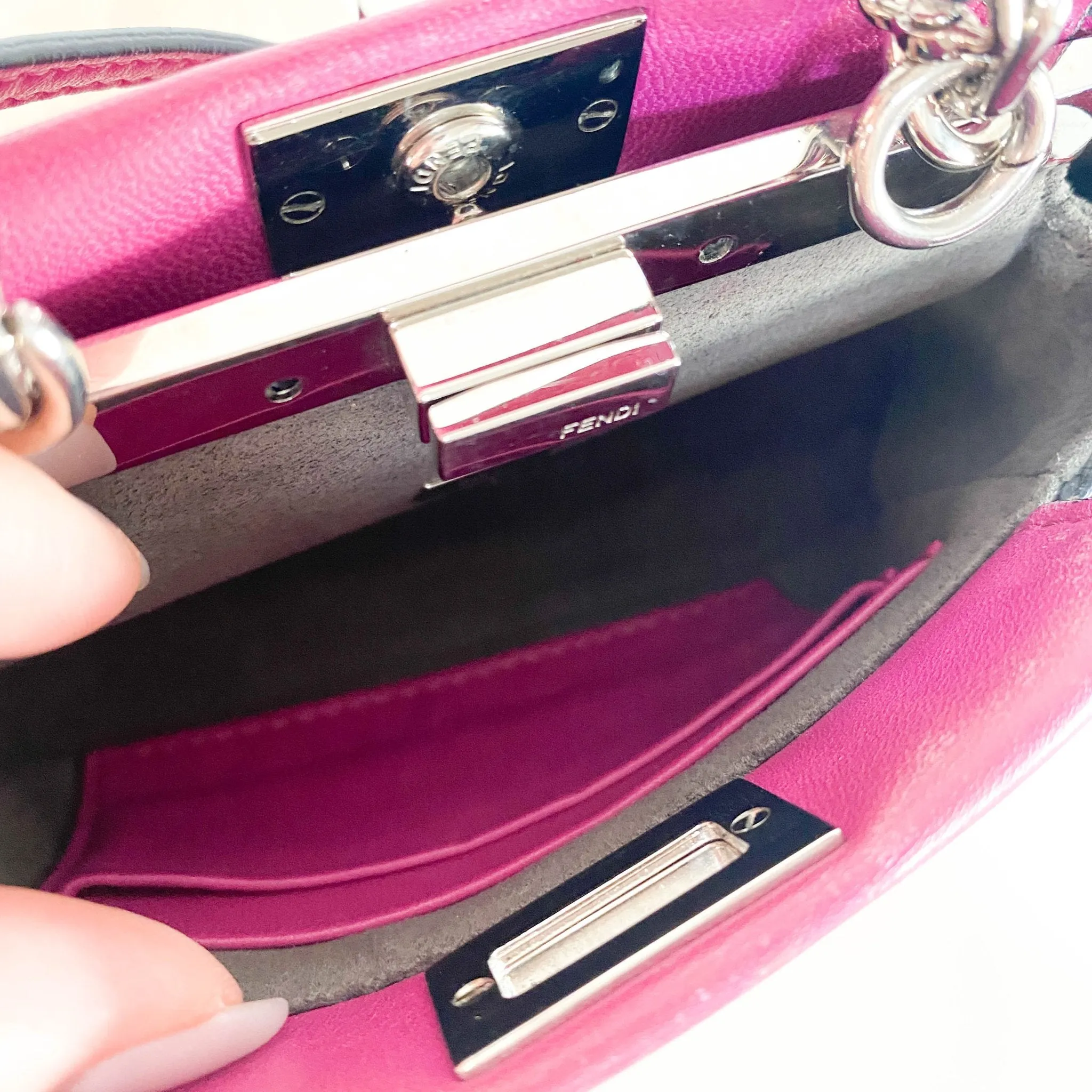 Micro Peekaboo