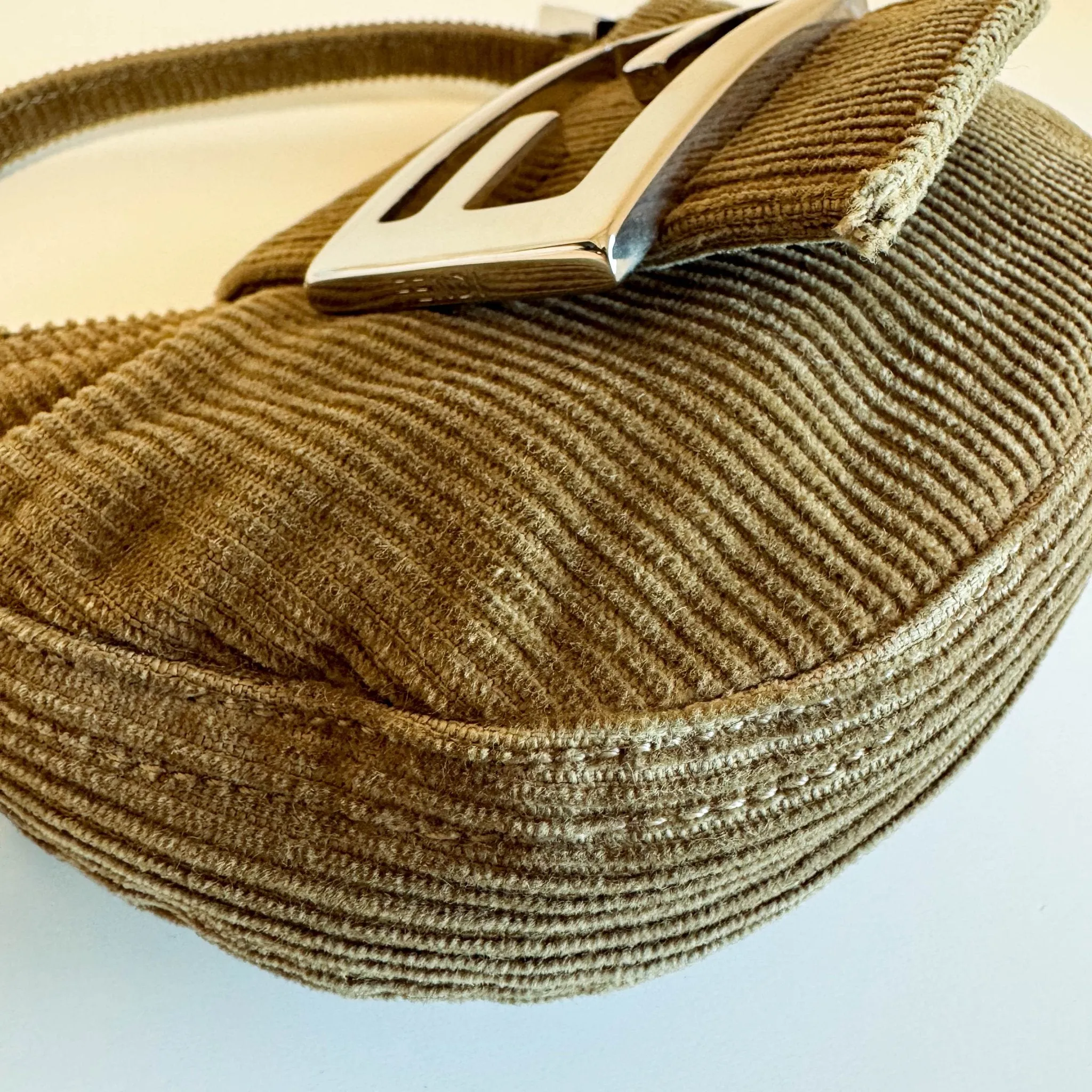 Mini Croissant Beige Corduroy