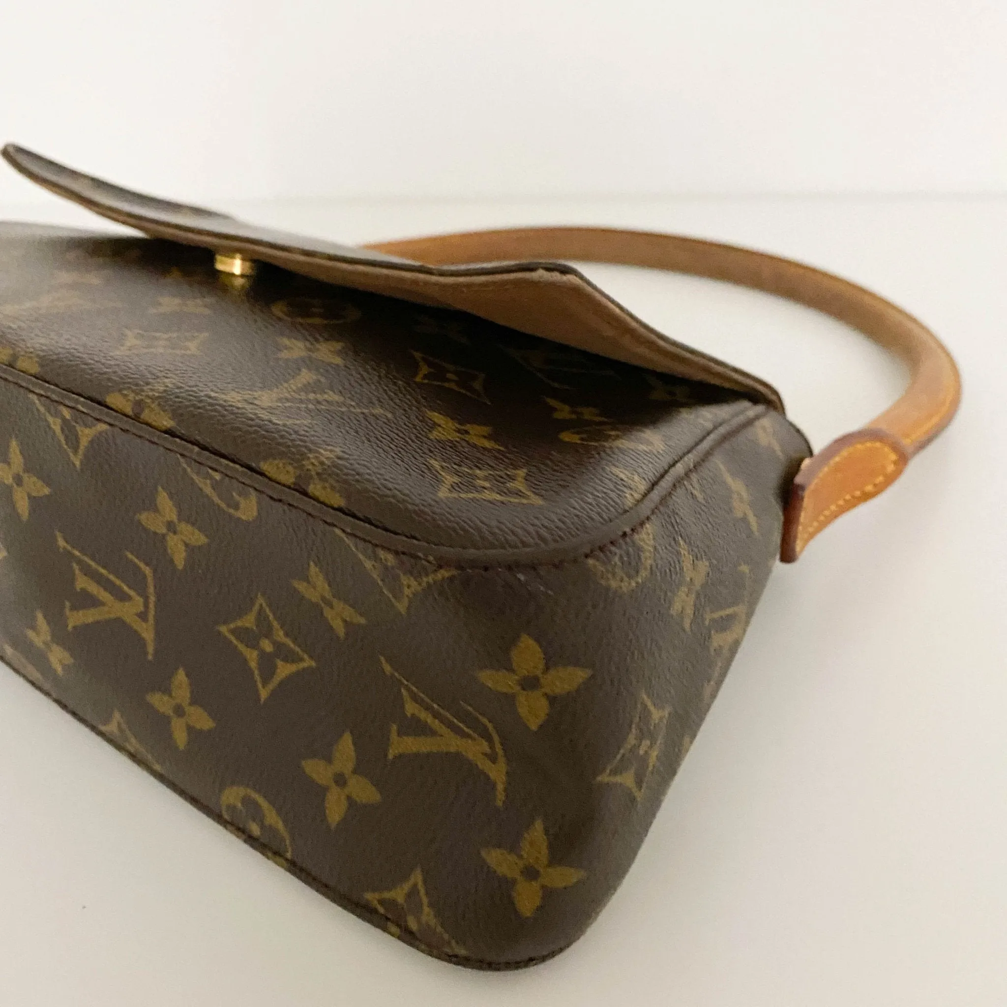 Monogram Looping Mini