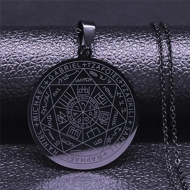 Pentagram Gold Pendants Necklace