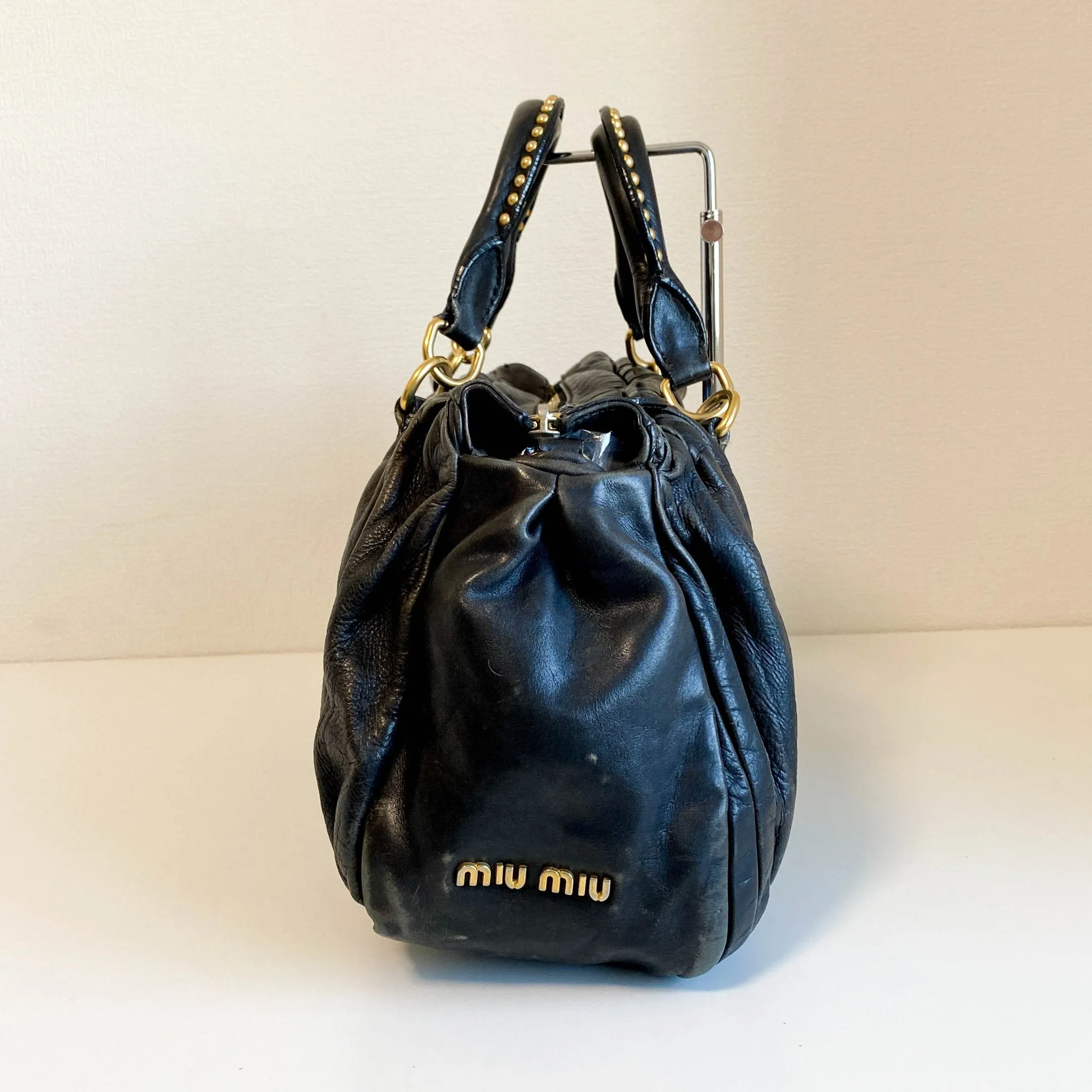 Pleated Leather Black Gold Hardware Handbag