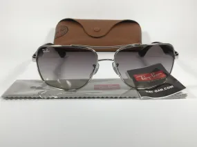 Ray-Ban Navigator Pilot Sunglasses Silver And Black Frame Gray Gradient Lens RB3483 003/32