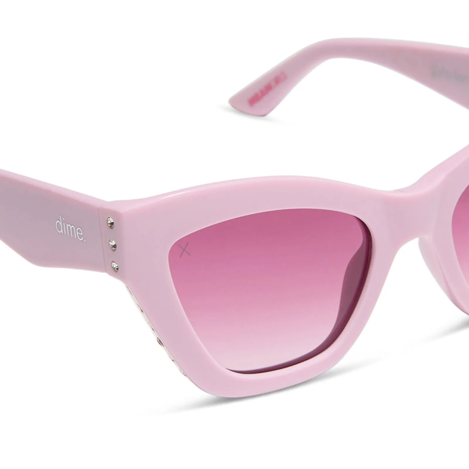 regina - wednesday pink   spring fling queen pink gradient sunglasses