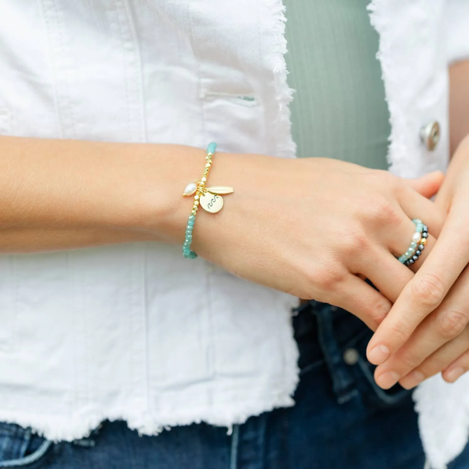 Ride The Wave Stretch Bracelet - Aqua & Gold
