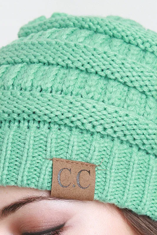 Solid Ridged Knit Beanie