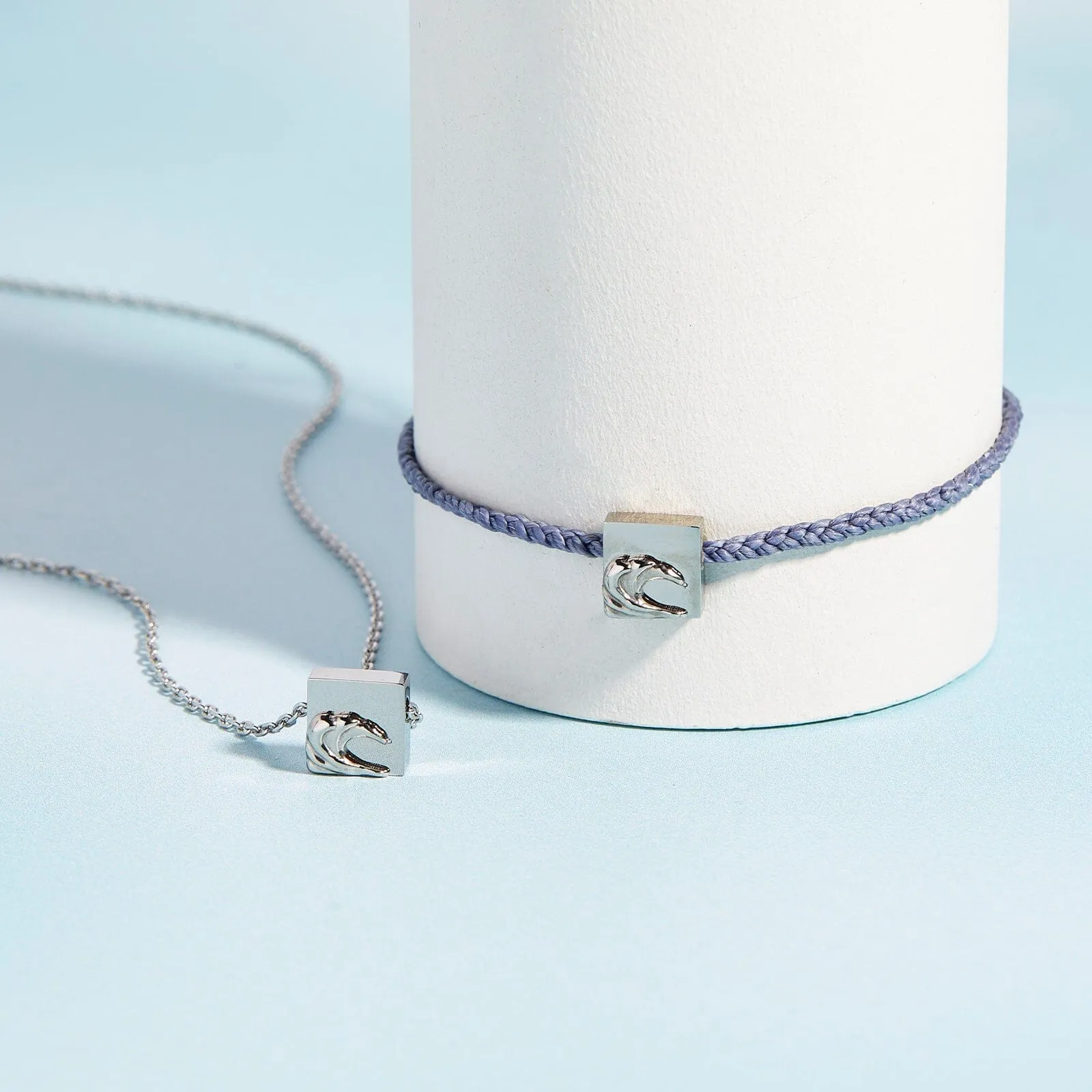 Surfrider Wave Charm Bracelet