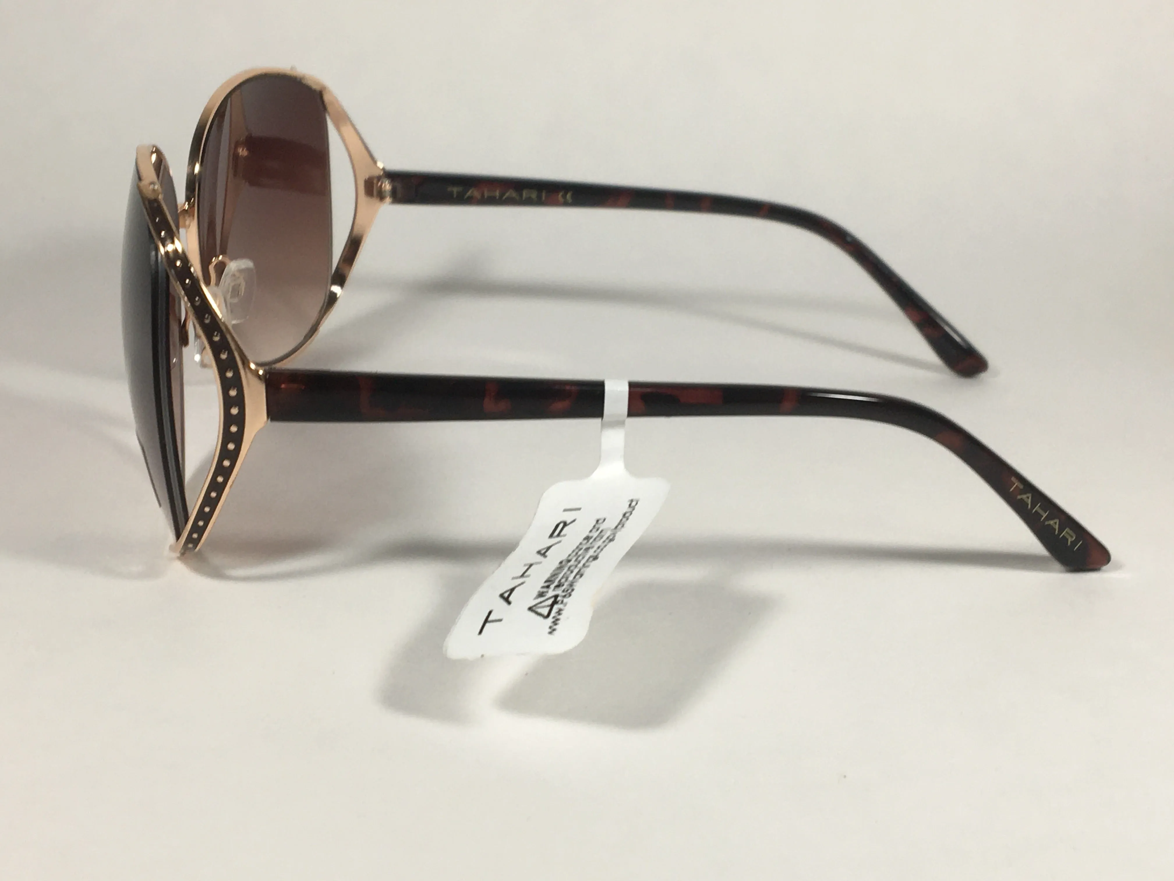 Tahari Oversized Sunglasses Gold And Brown Tortoise Frame Brown Gradient Lens TH751 GLDTS