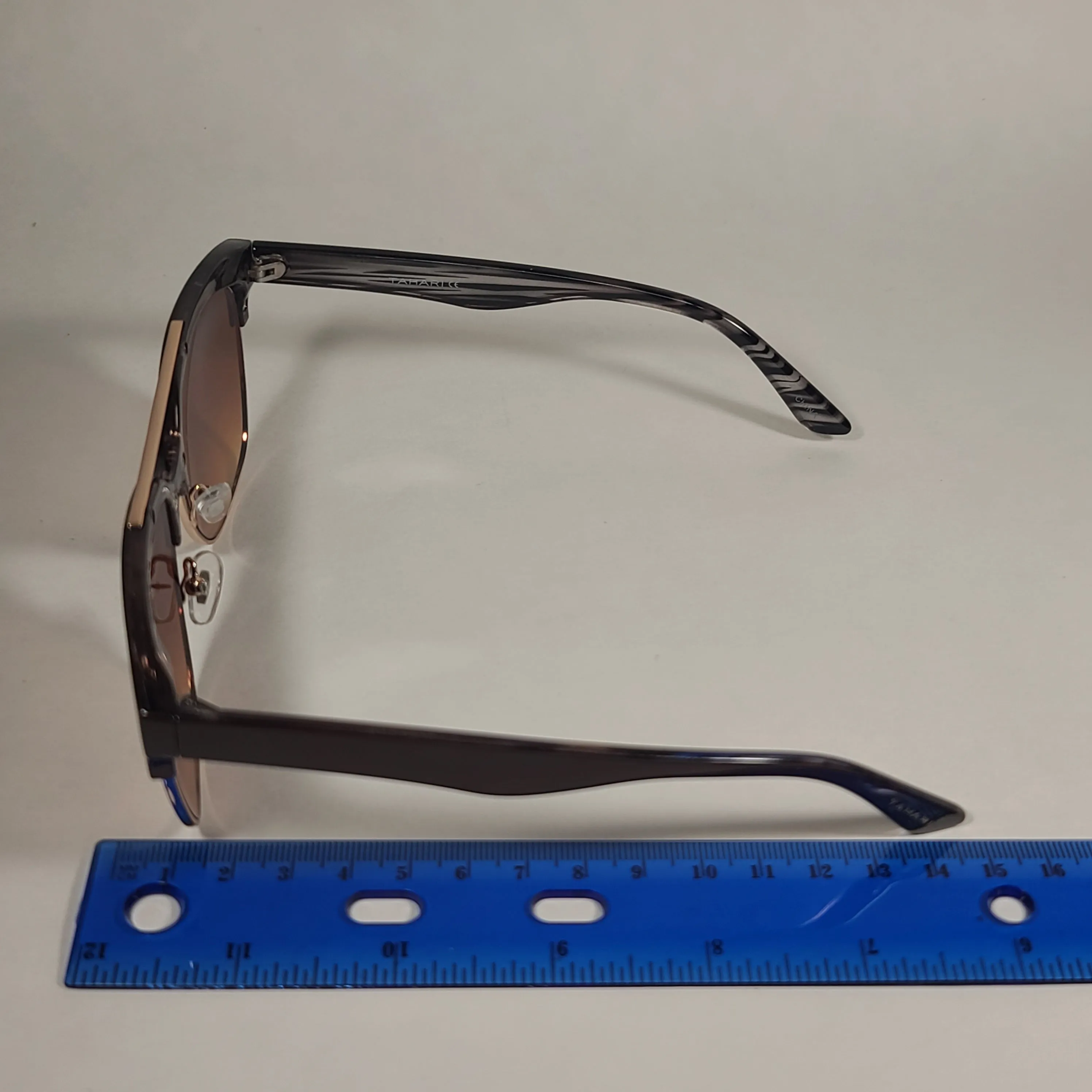 Tahari Square Club Sunglasses Brown Coffee Frame Brown Gradient Lens TH680 COF