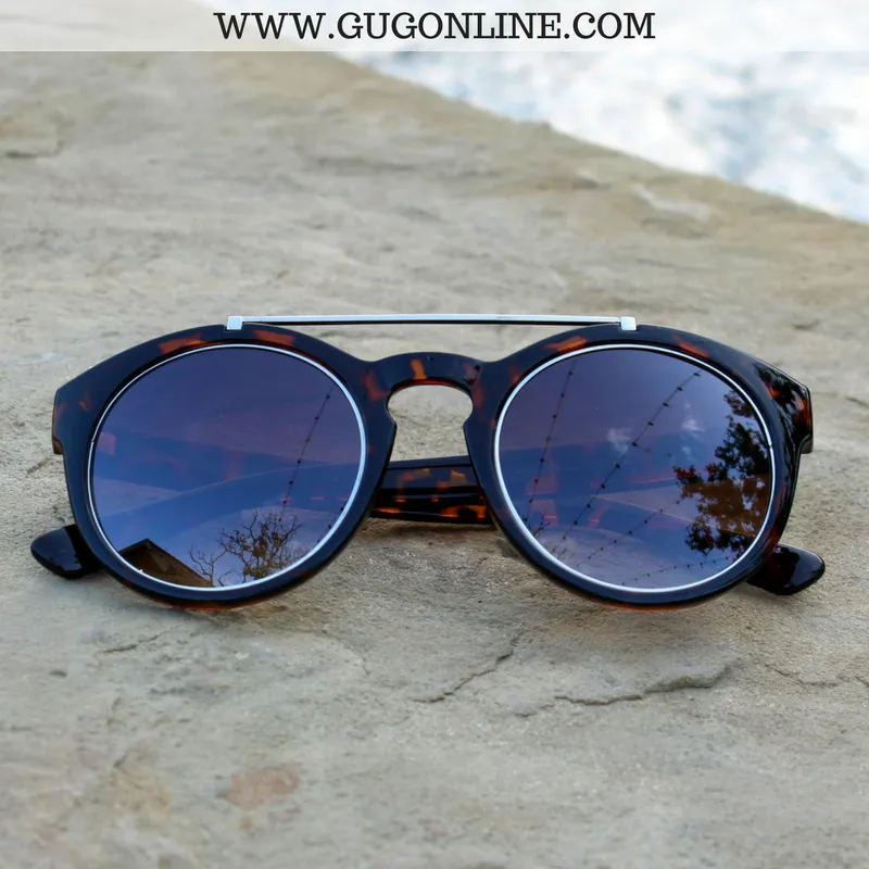 The Quinn Round Aviator Sunglasses in Tortoise with Silver Trim