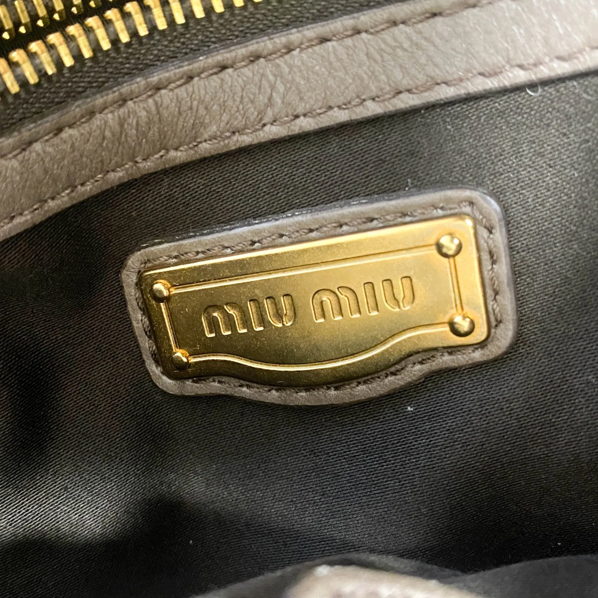 Vitello Lux Bauletto Leather Handbag Smoke Grey