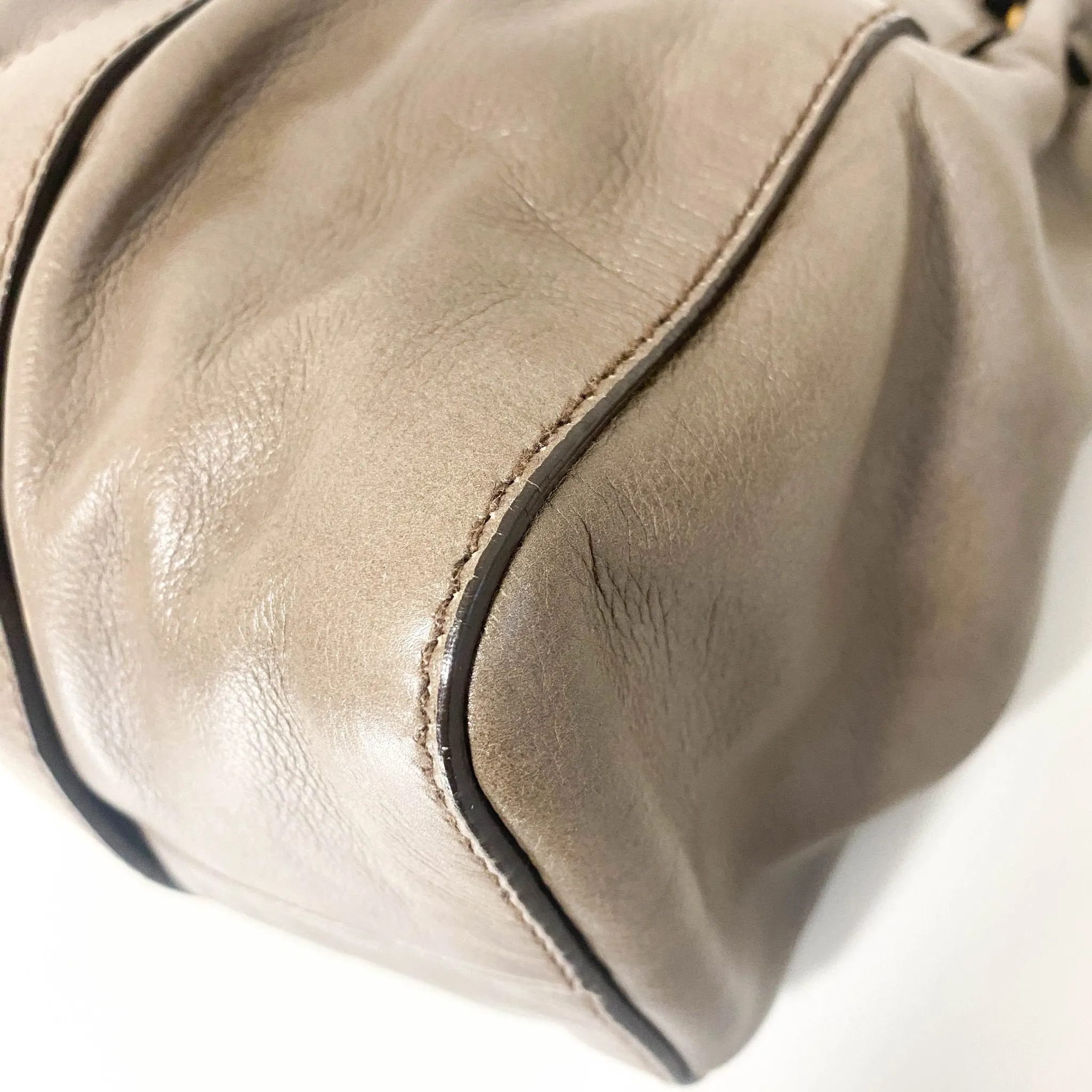Vitello Lux Bauletto Leather Handbag Smoke Grey