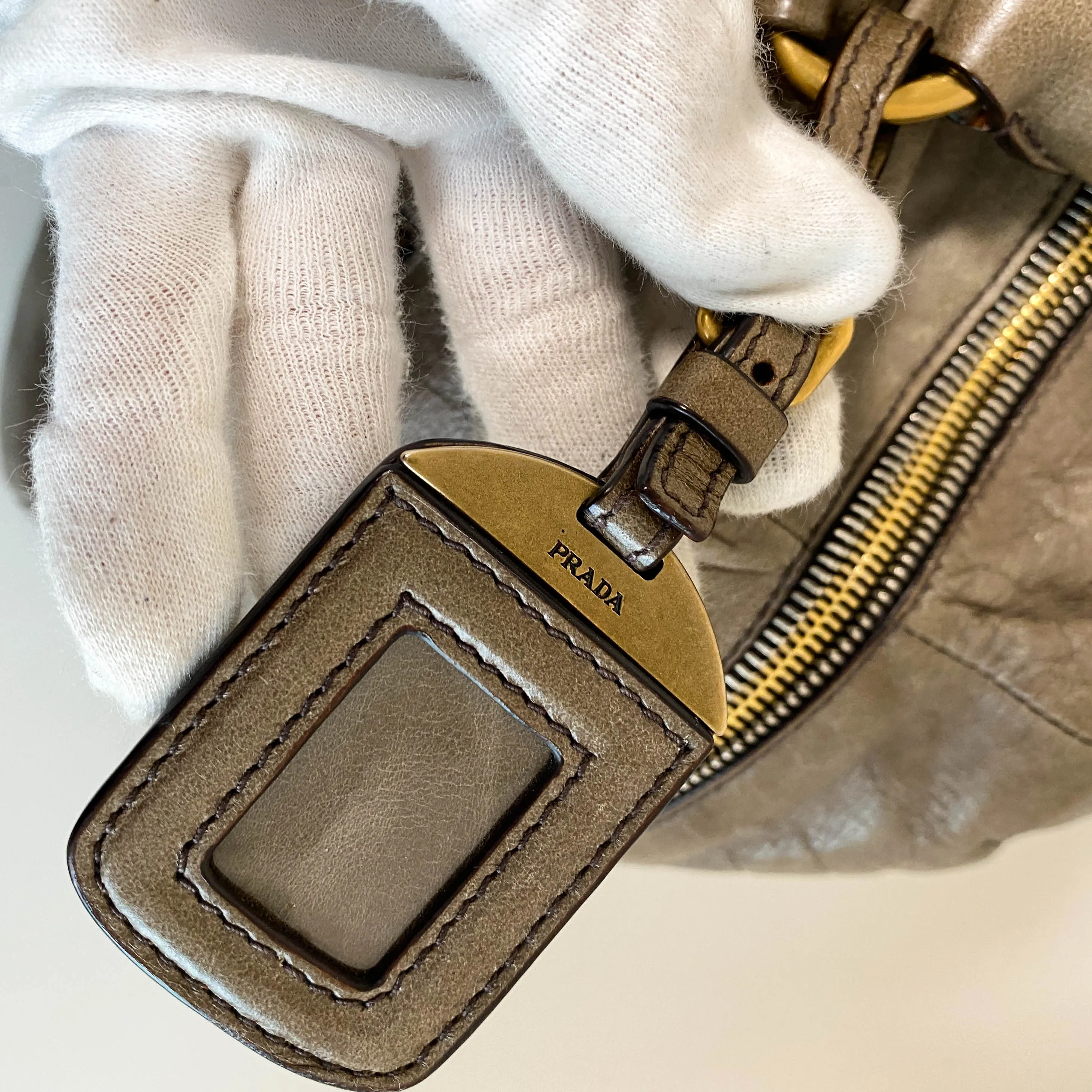 Vitello Shine Khaki Leather Hand Bag