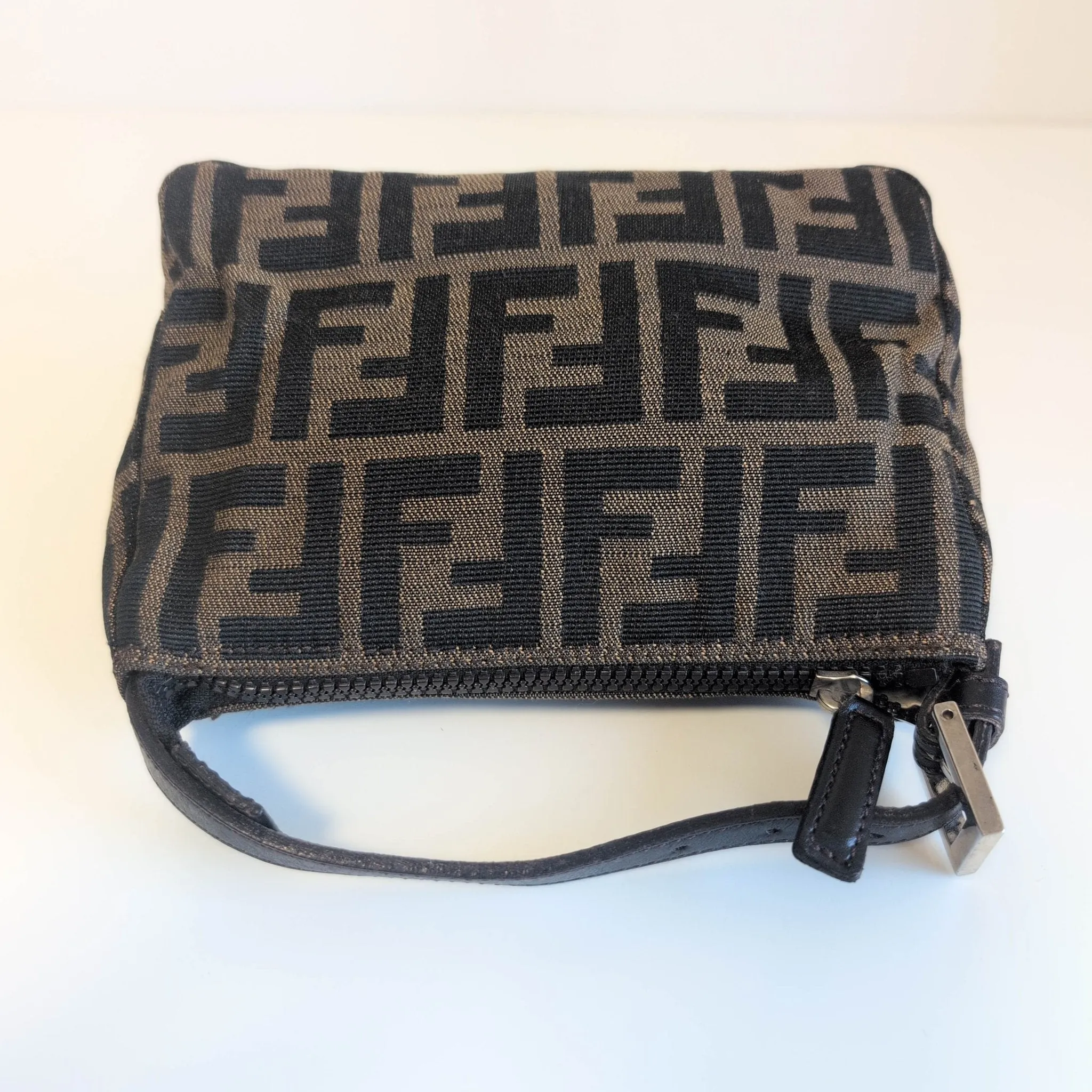 Zucca Brown Canvas Pouch Bag