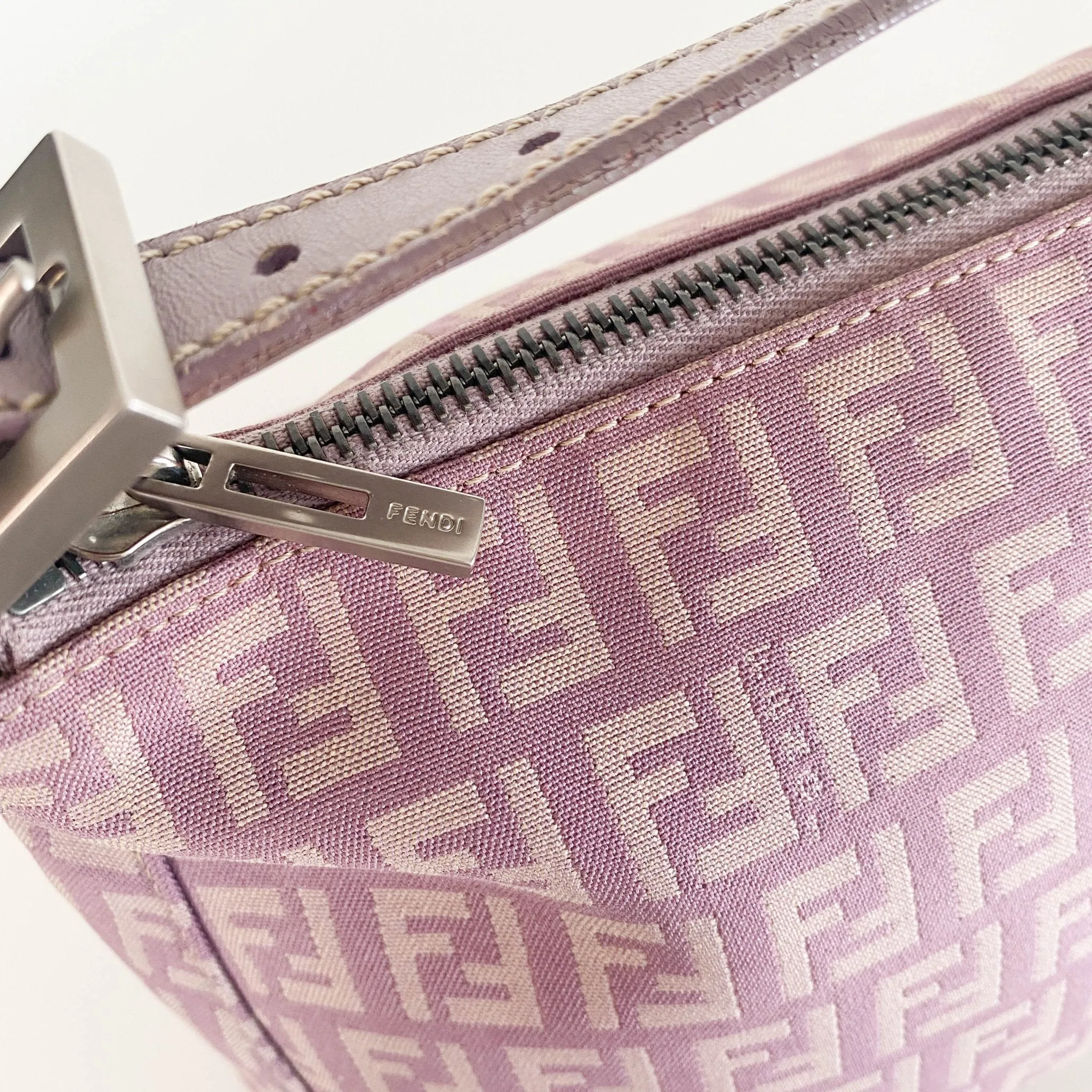 Zucca Hand Bag